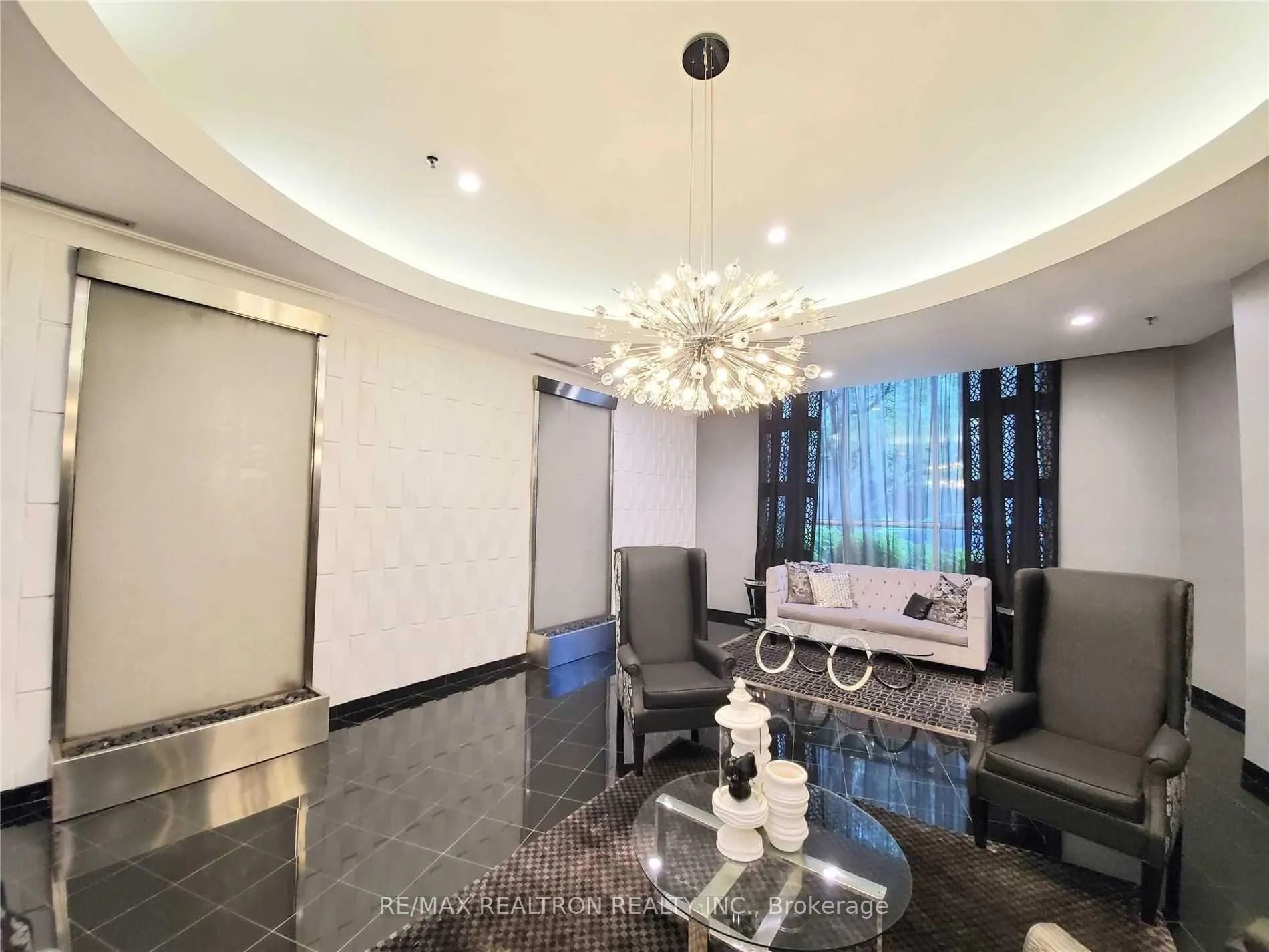 Photo 3 of Unit 716, 7 Carlton Street, Toronto, Church-Yonge Corridor — HOMEH