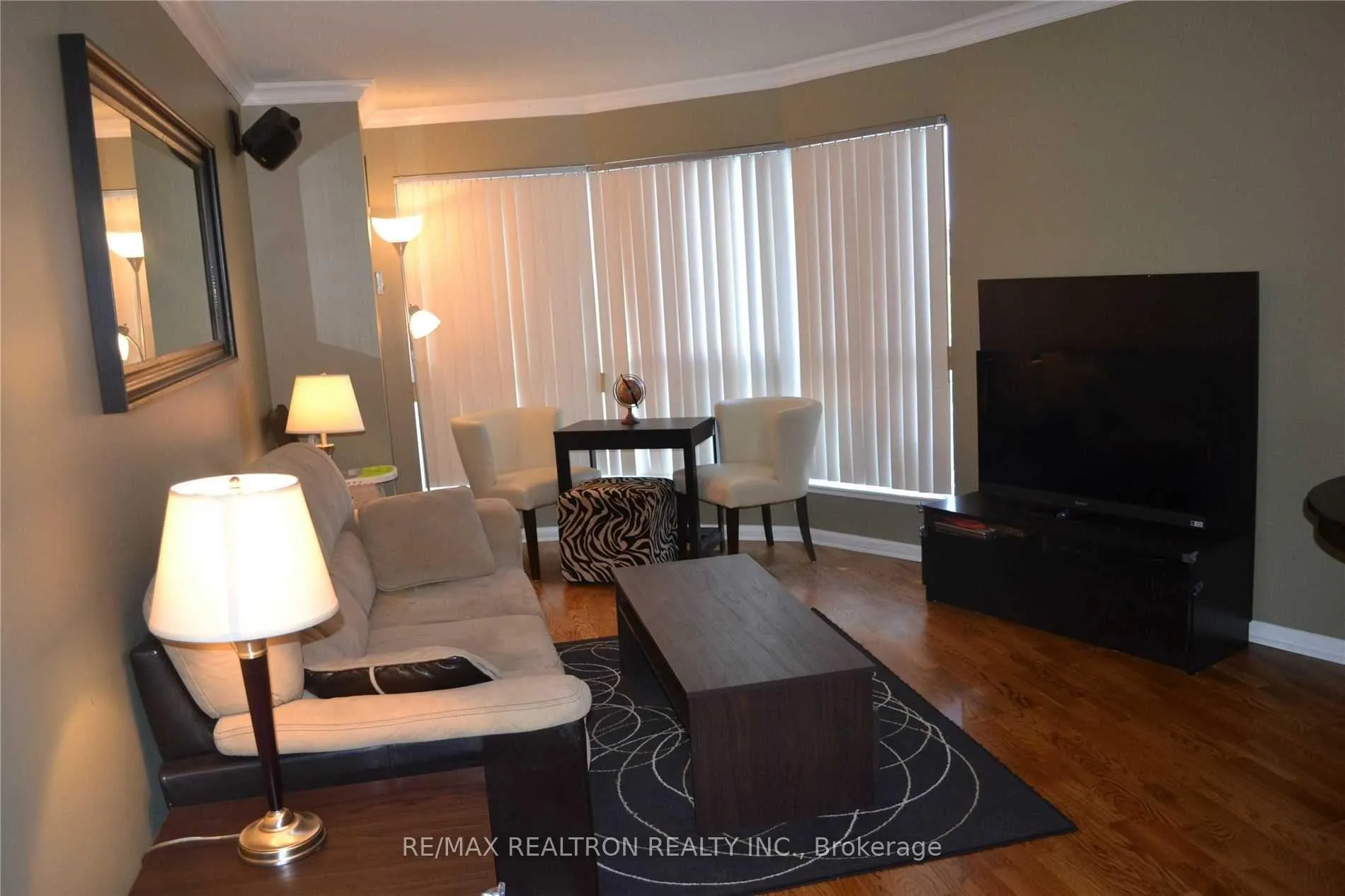 Photo 8 of Unit 716, 7 Carlton Street, Toronto, Church-Yonge Corridor — HOMEH