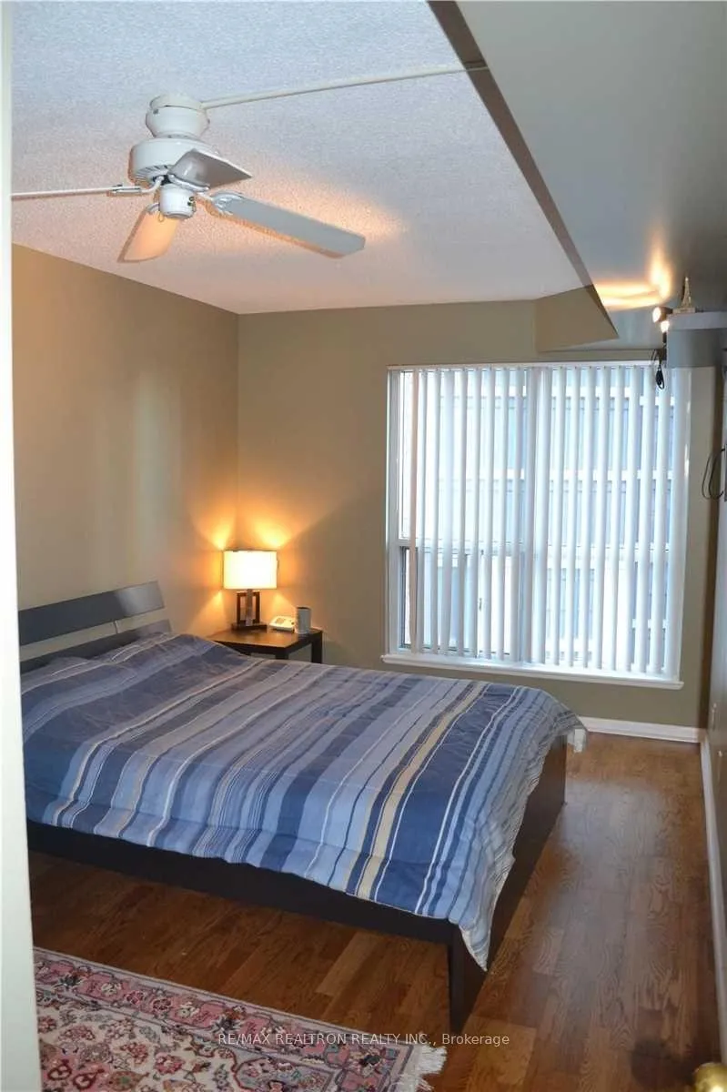 Photo 10 of Unit 716, 7 Carlton Street, Toronto, Church-Yonge Corridor — HOMEH