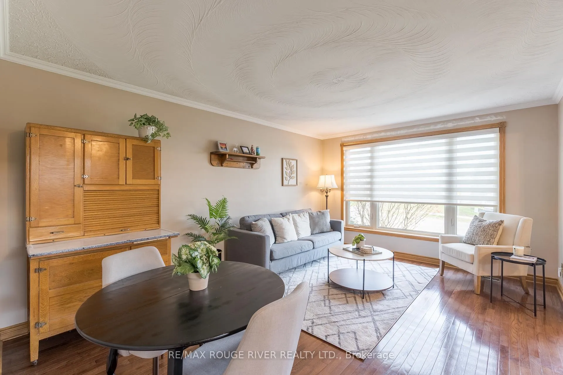 Photo 16 of 712 Otonabee Drive, Peterborough, Ashburnham Ward 4 — HOMEH