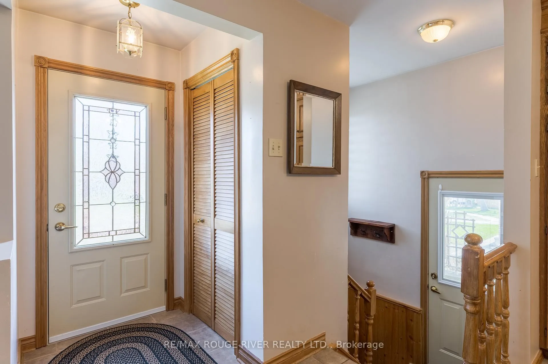 Photo 19 of 712 Otonabee Drive, Peterborough, Ashburnham Ward 4 — HOMEH