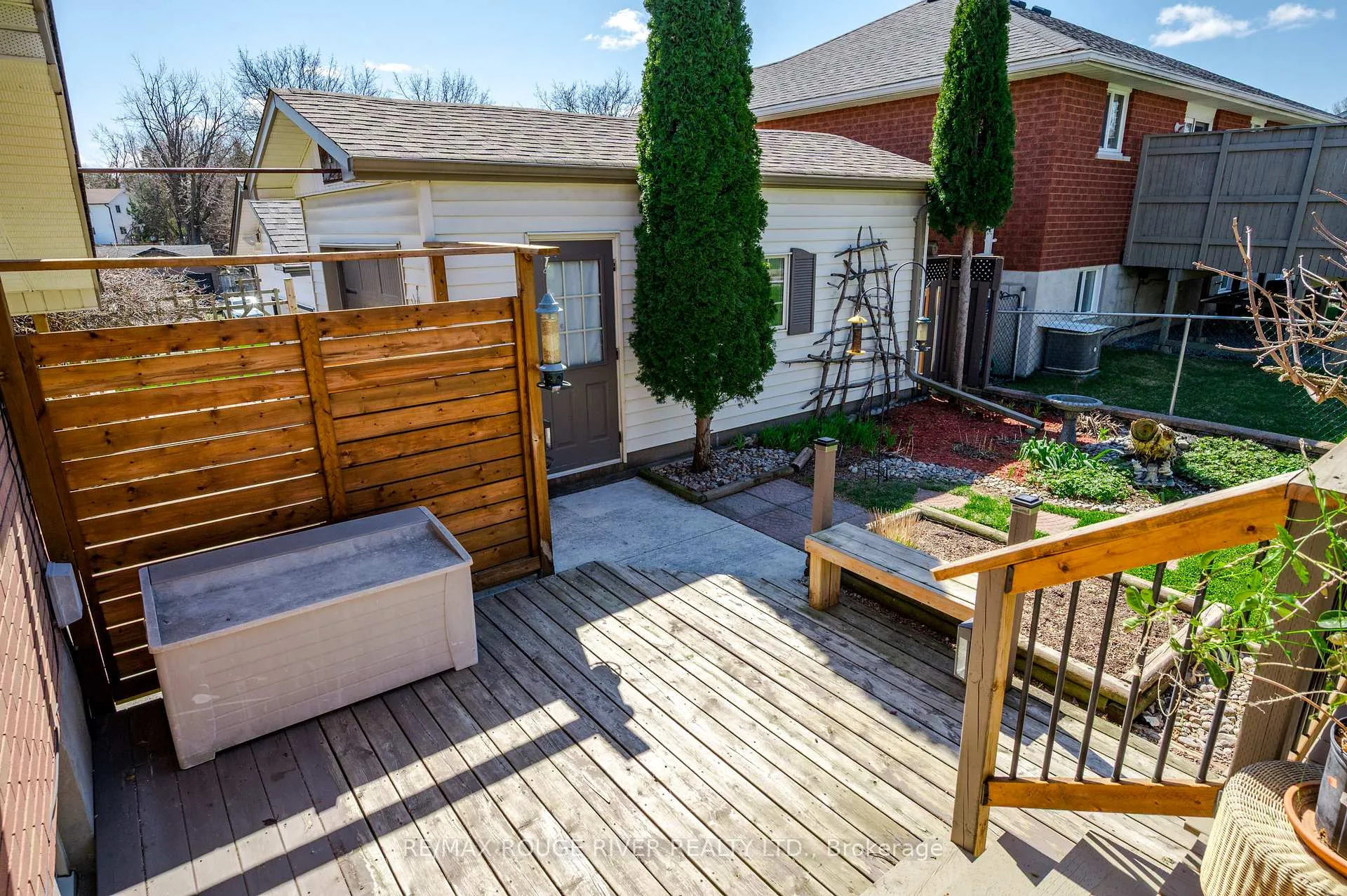 Photo 34 of 712 Otonabee Drive, Peterborough, Ashburnham Ward 4 — HOMEH