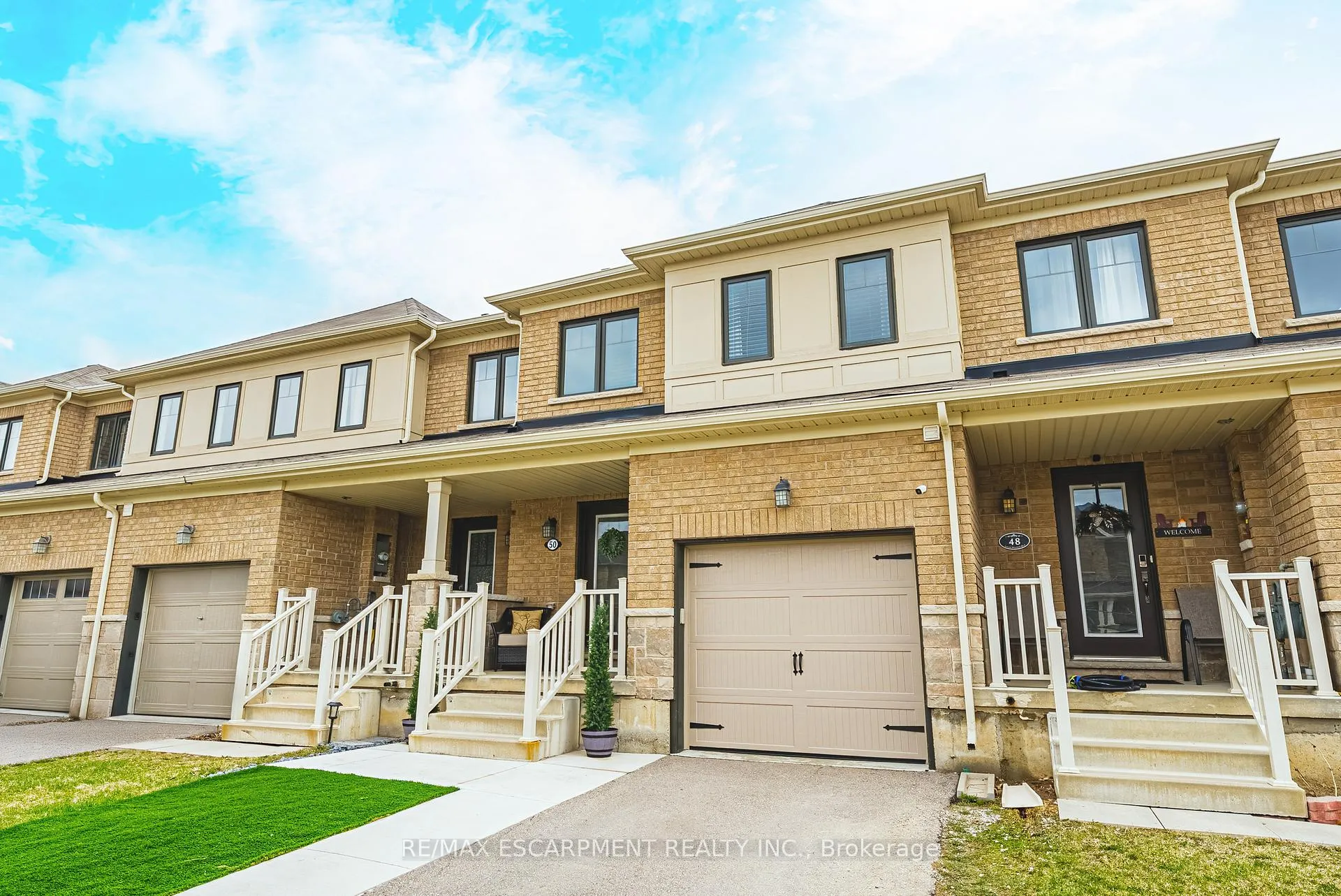 Photo 3 of 50 Arnold Marshall Boulevard, Haldimand — HOMEH