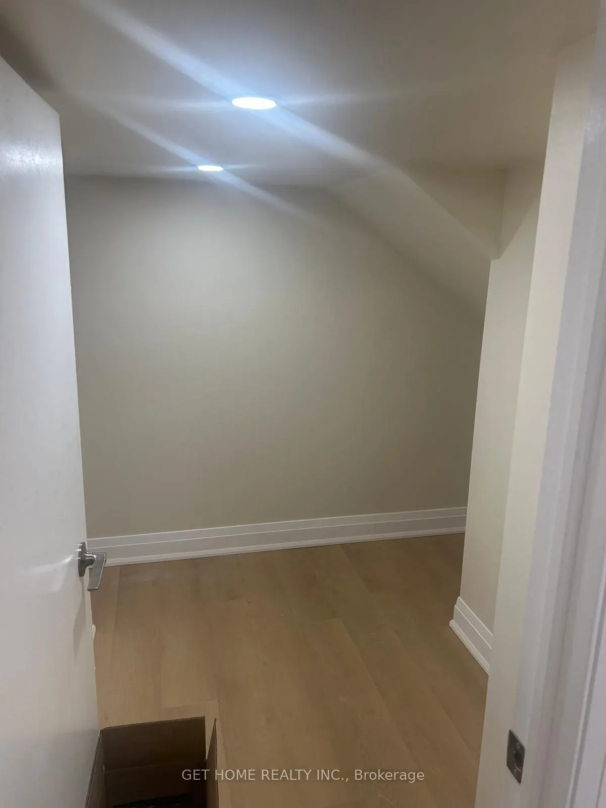 Photo 4 of Unit Bsmt, 127 Micklefield Avenue, Whitby, Rural Whitby — HOMEH