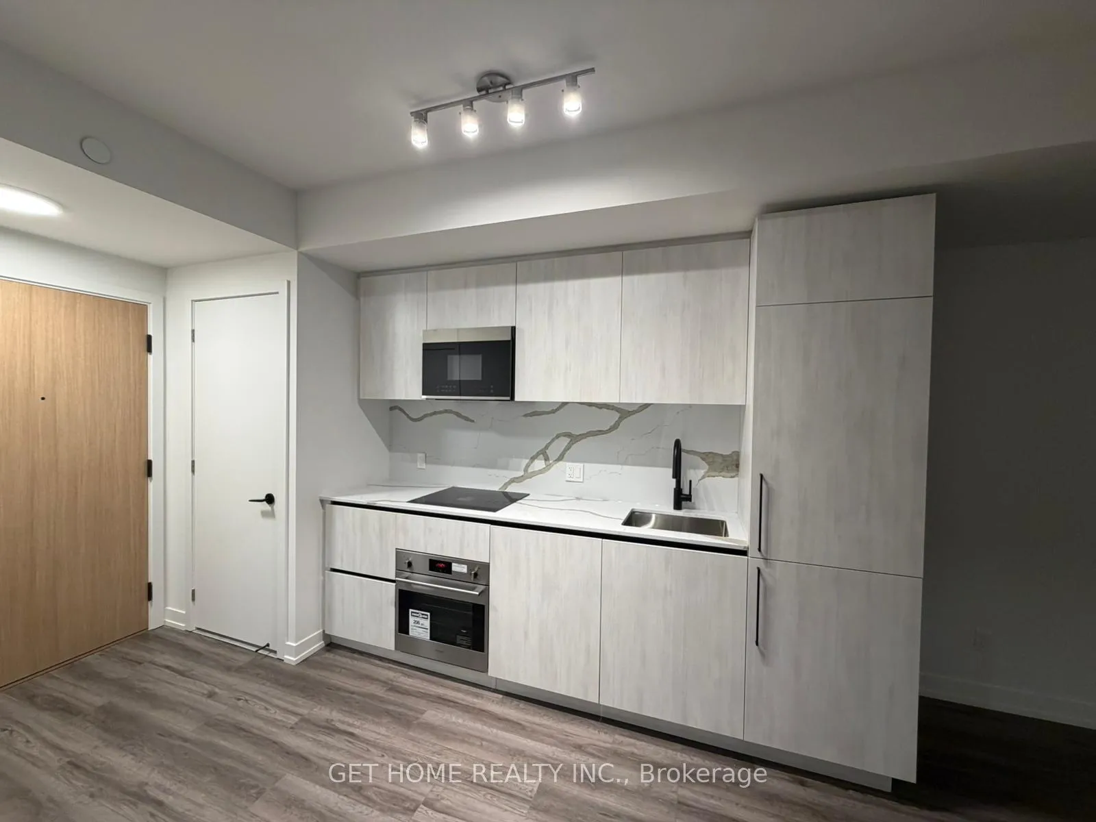 Photo 1 of Unit 716, 35 Parliament Street, Toronto, Waterfront Communities — HOMEH