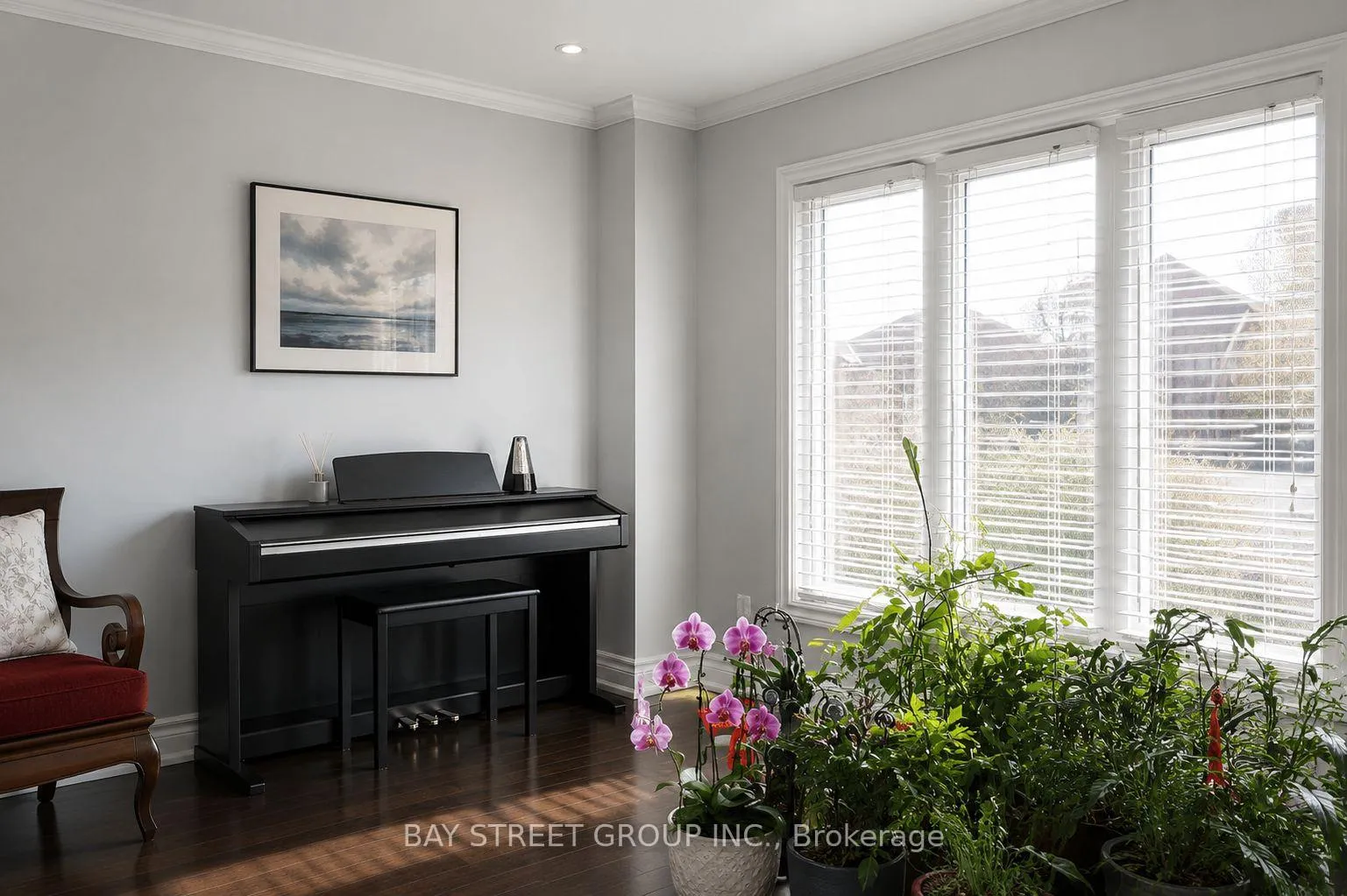Photo 6 of 19 Delancey Crescent, Markham, Markville — HOMEH