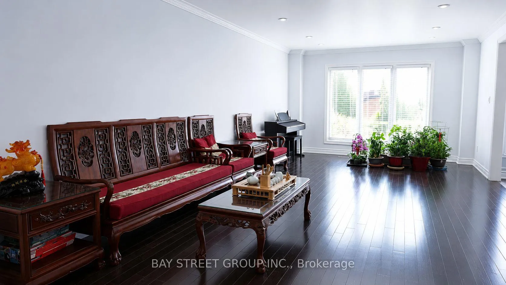 Photo 9 of 19 Delancey Crescent, Markham, Markville — HOMEH