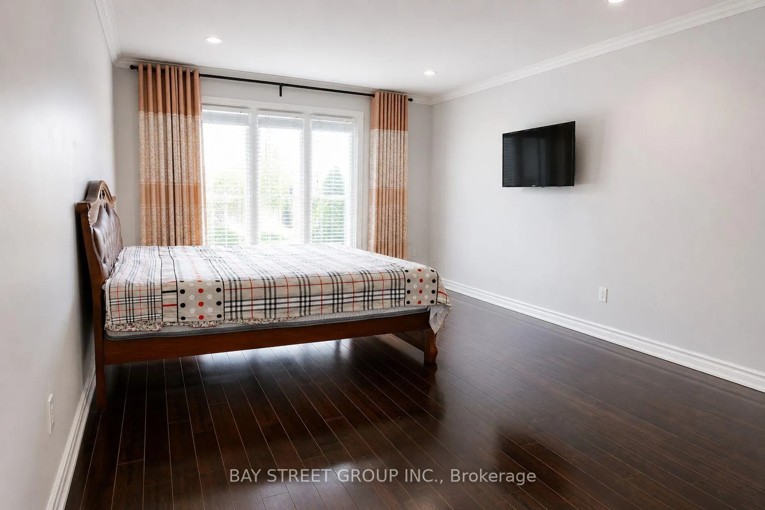 Photo 24 of 19 Delancey Crescent, Markham, Markville — HOMEH