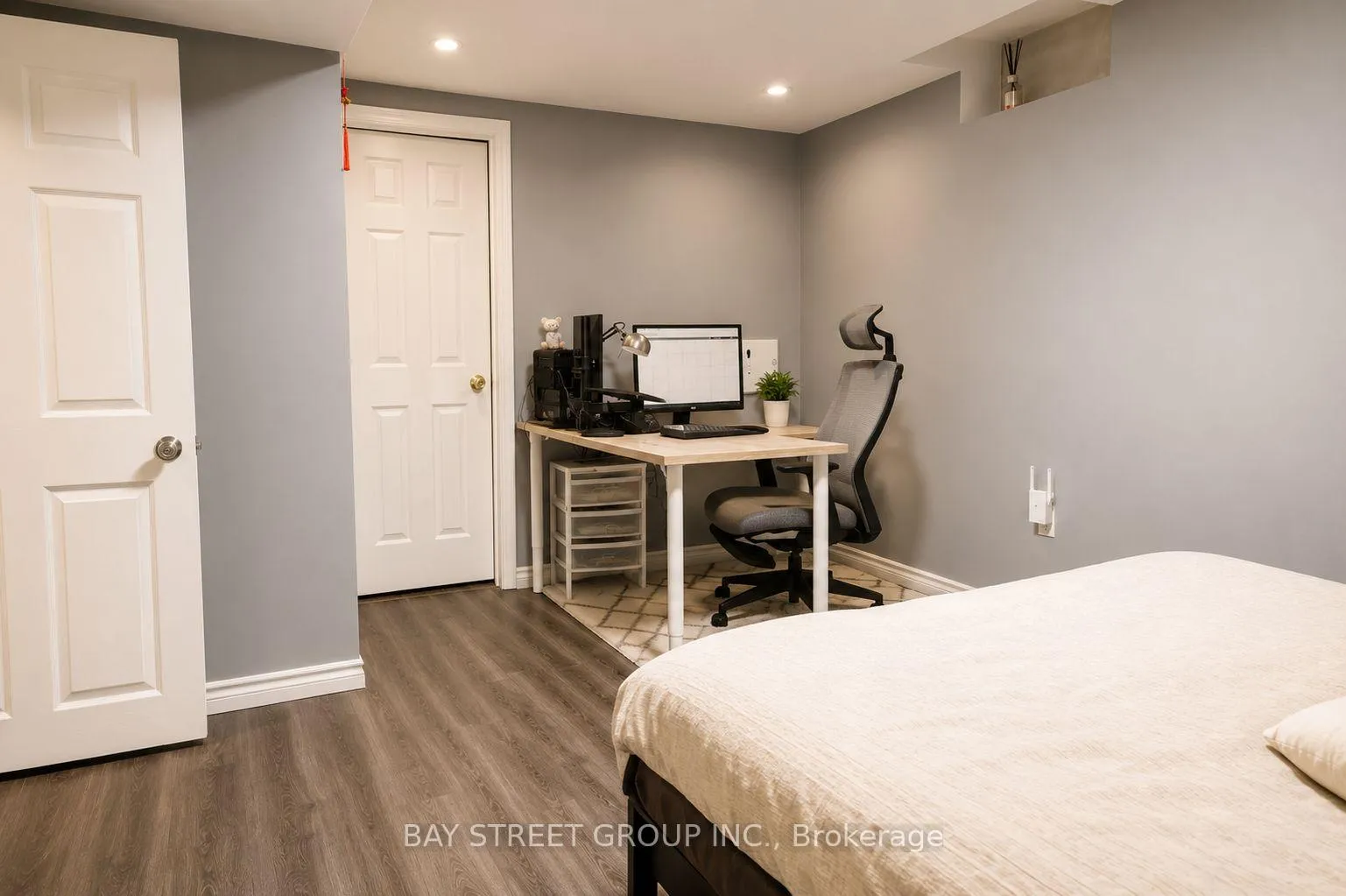 Photo 35 of 19 Delancey Crescent, Markham, Markville — HOMEH