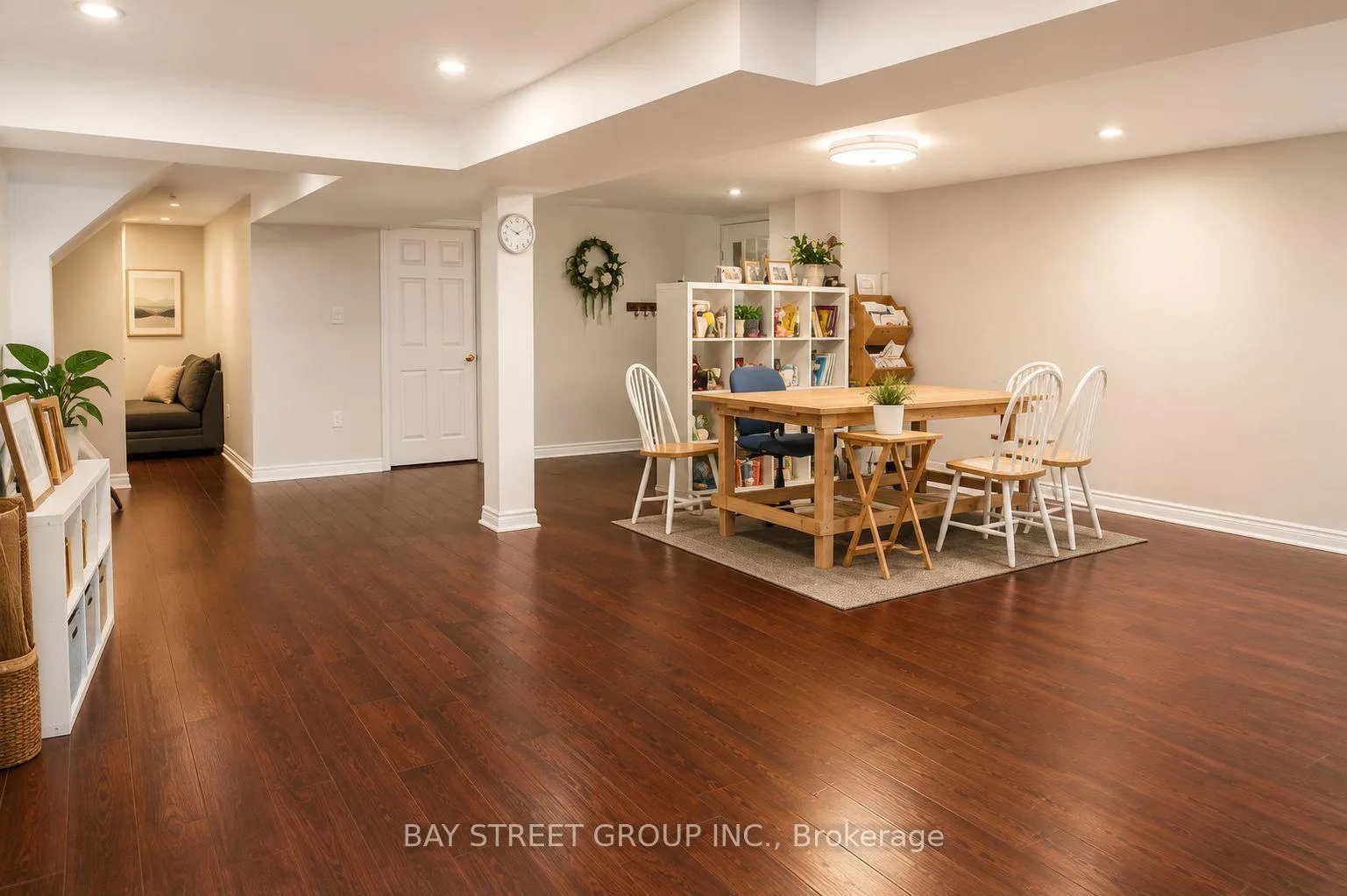 Photo 38 of 19 Delancey Crescent, Markham, Markville — HOMEH