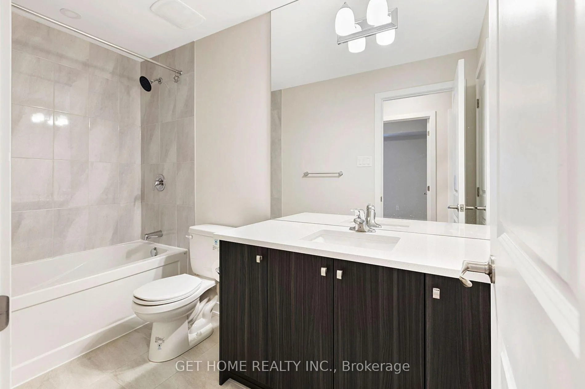 Photo 11 of 900 Parnian Private, Ottawa, Barrhaven - Half Moon Bay — HOMEH