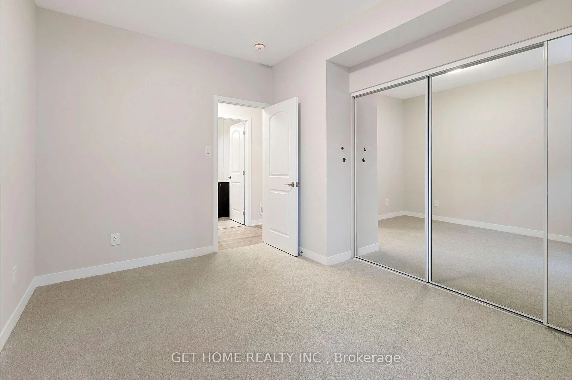 Photo 13 of 900 Parnian Private, Ottawa, Barrhaven - Half Moon Bay — HOMEH