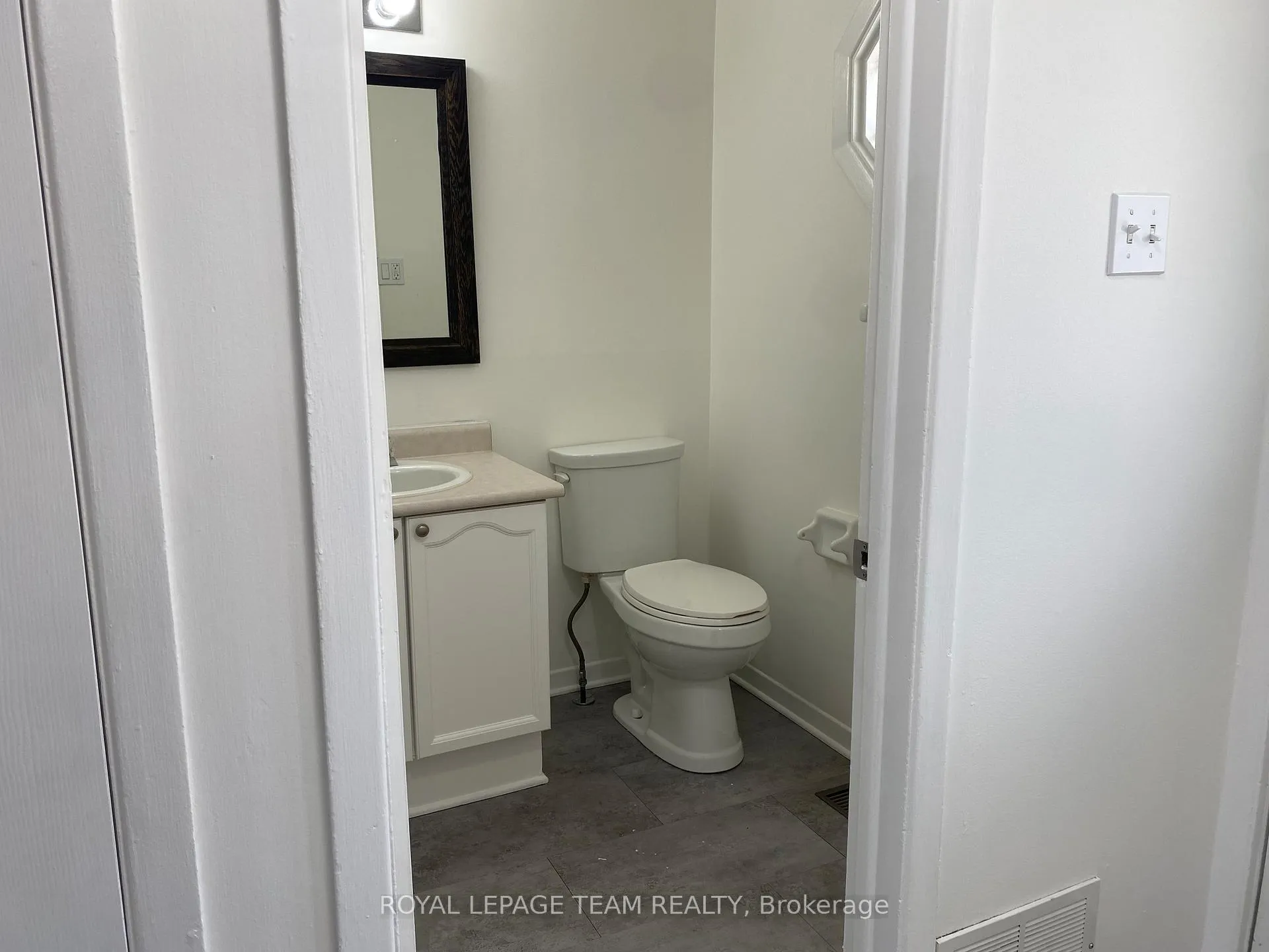 Photo 4 of 2745 Baseline Road, Ottawa, Redwood Park — HOMEH