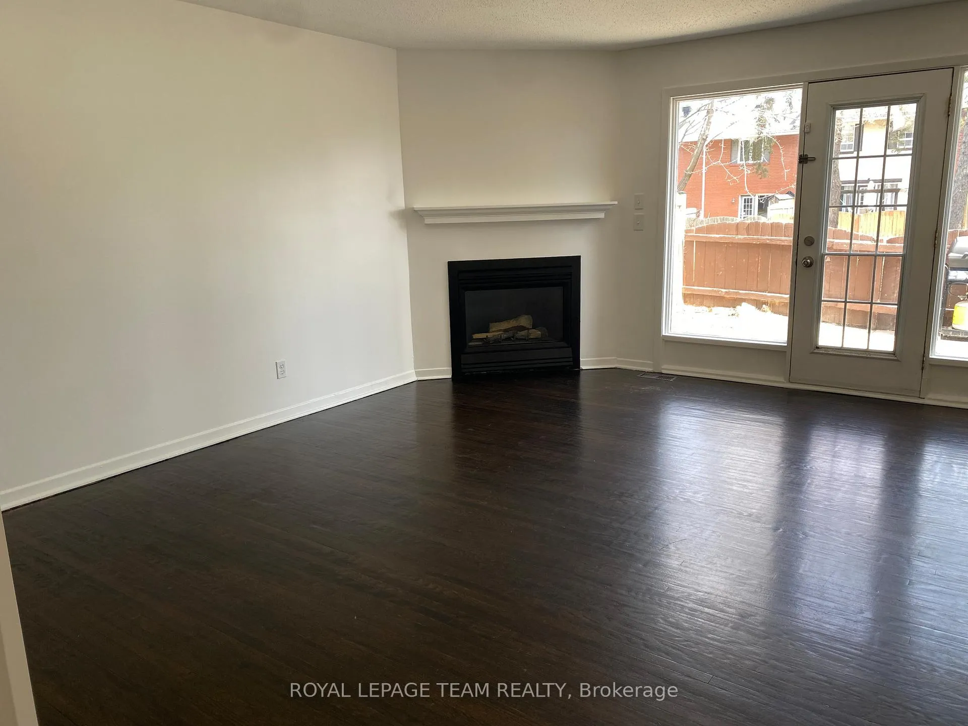 Photo 6 of 2745 Baseline Road, Ottawa, Redwood Park — HOMEH