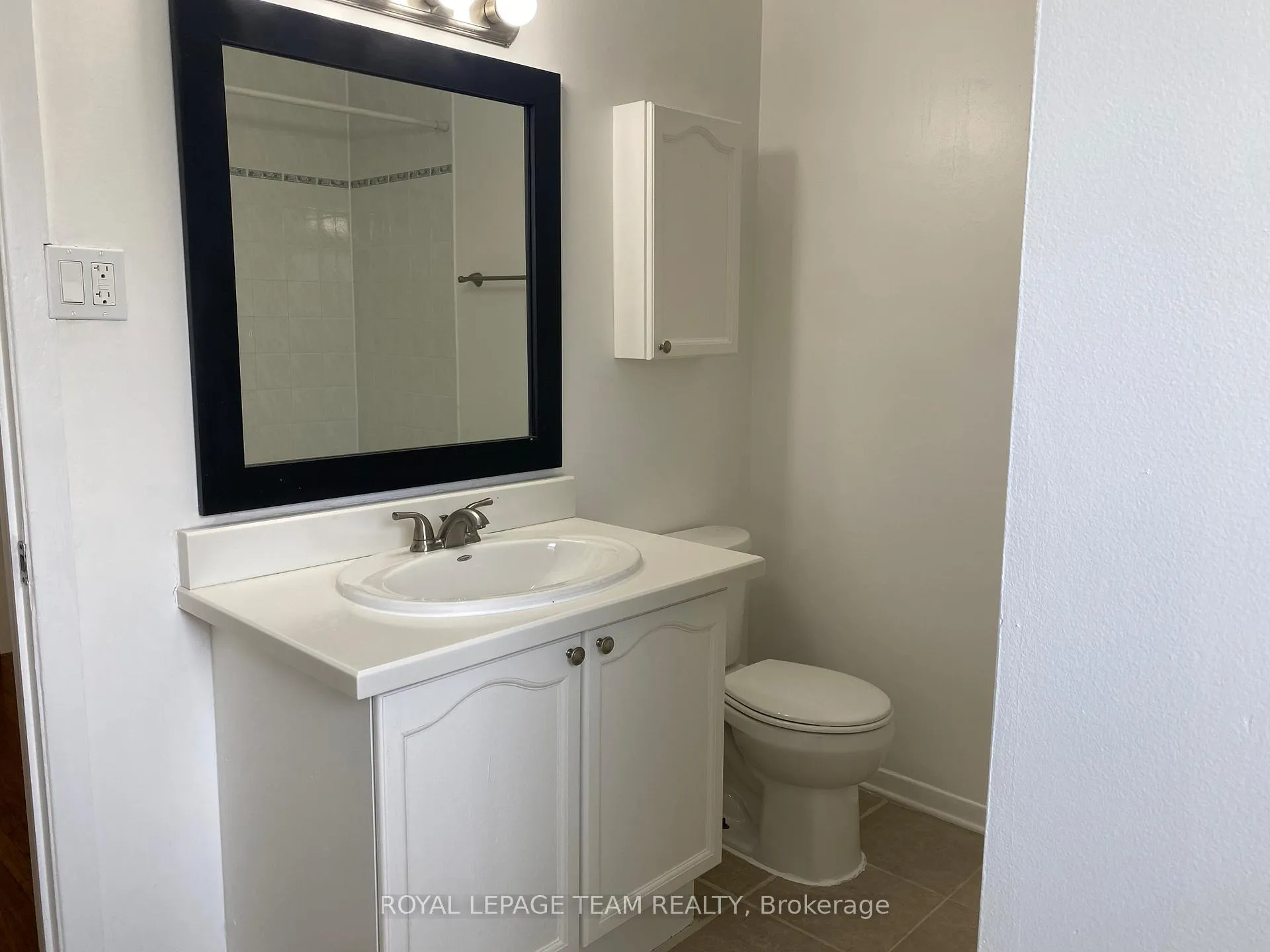 Photo 16 of 2745 Baseline Road, Ottawa, Redwood Park — HOMEH