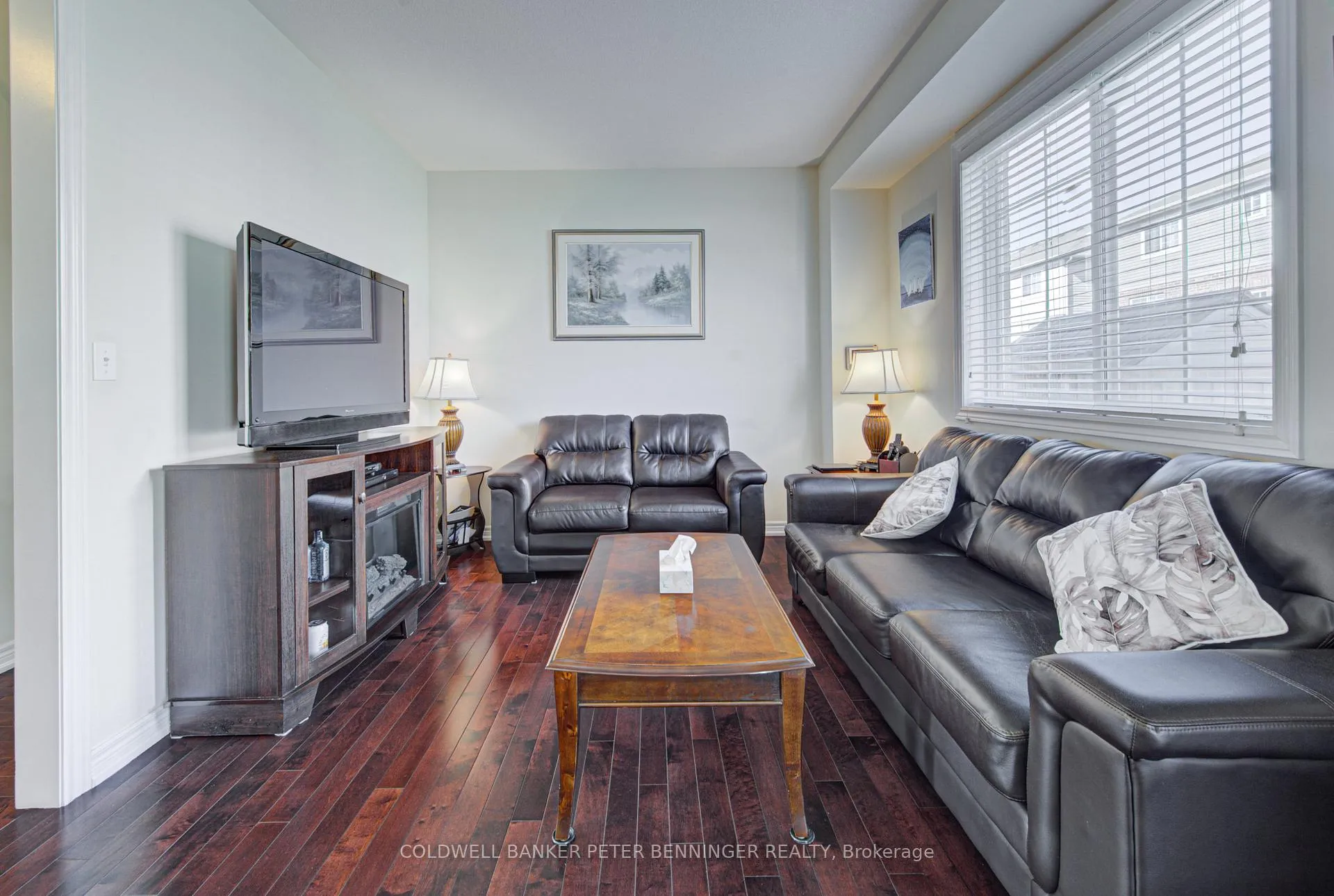Photo 17 of 13 Rusk Terrace, Hamilton, Waterdown — HOMEH