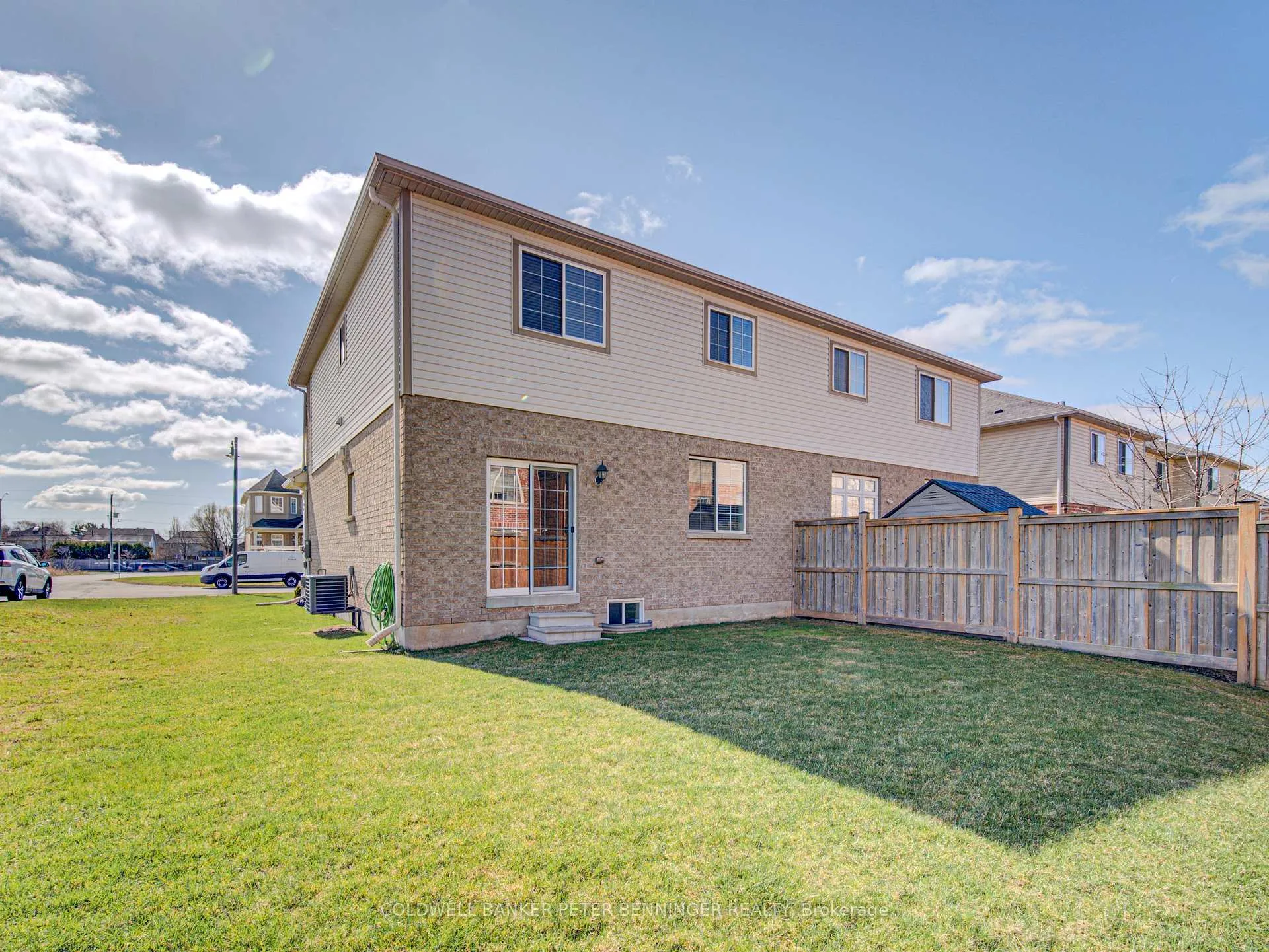Photo 32 of 13 Rusk Terrace, Hamilton, Waterdown — HOMEH