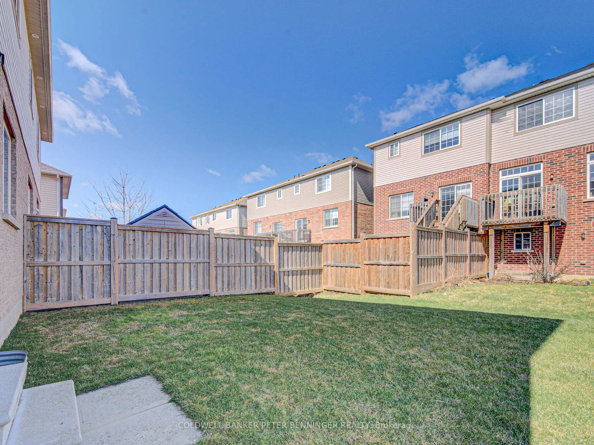 Photo 35 of 13 Rusk Terrace, Hamilton, Waterdown — HOMEH