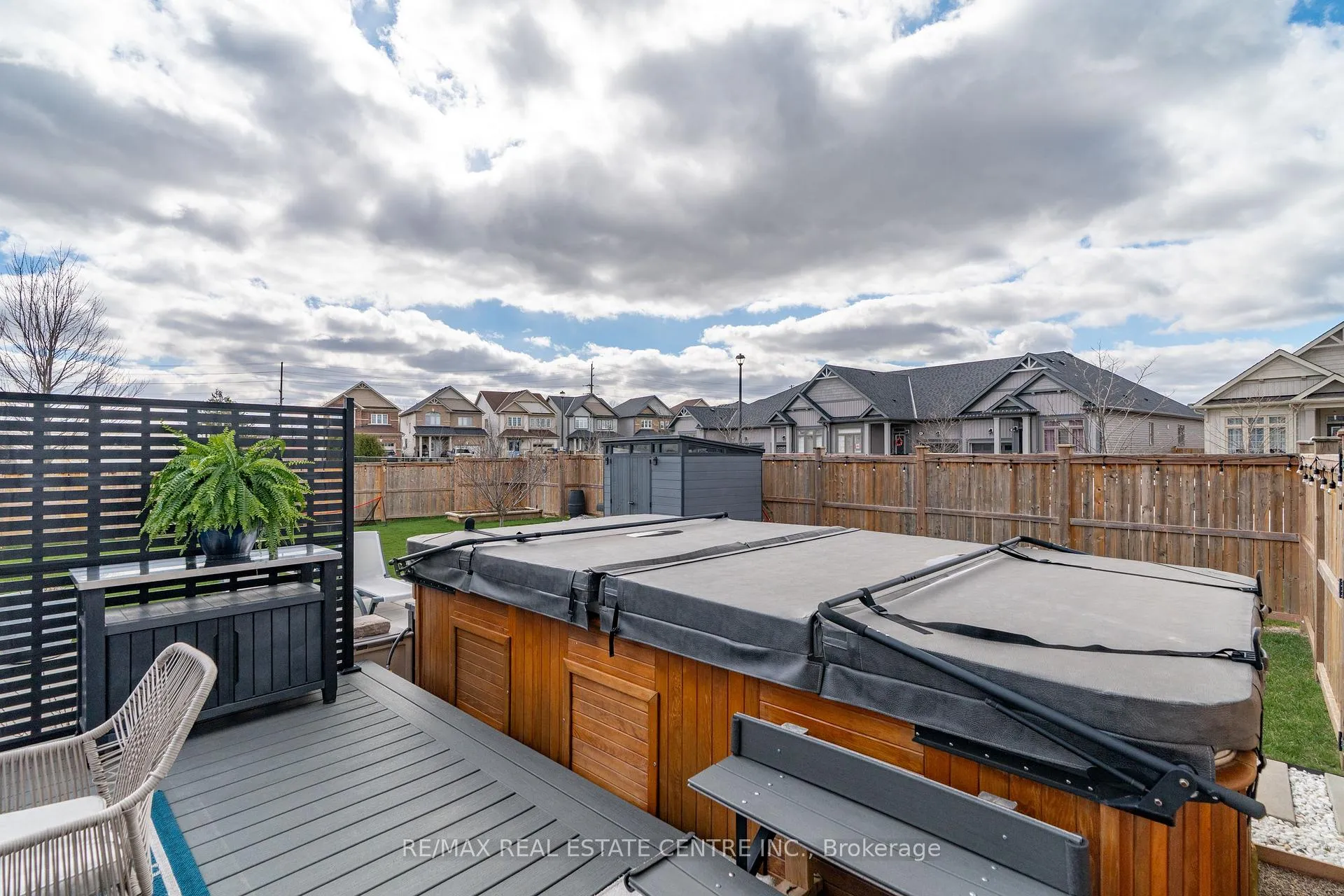 Photo 38 of 27 Gibbs Way, Centre Wellington, Fergus — HOMEH