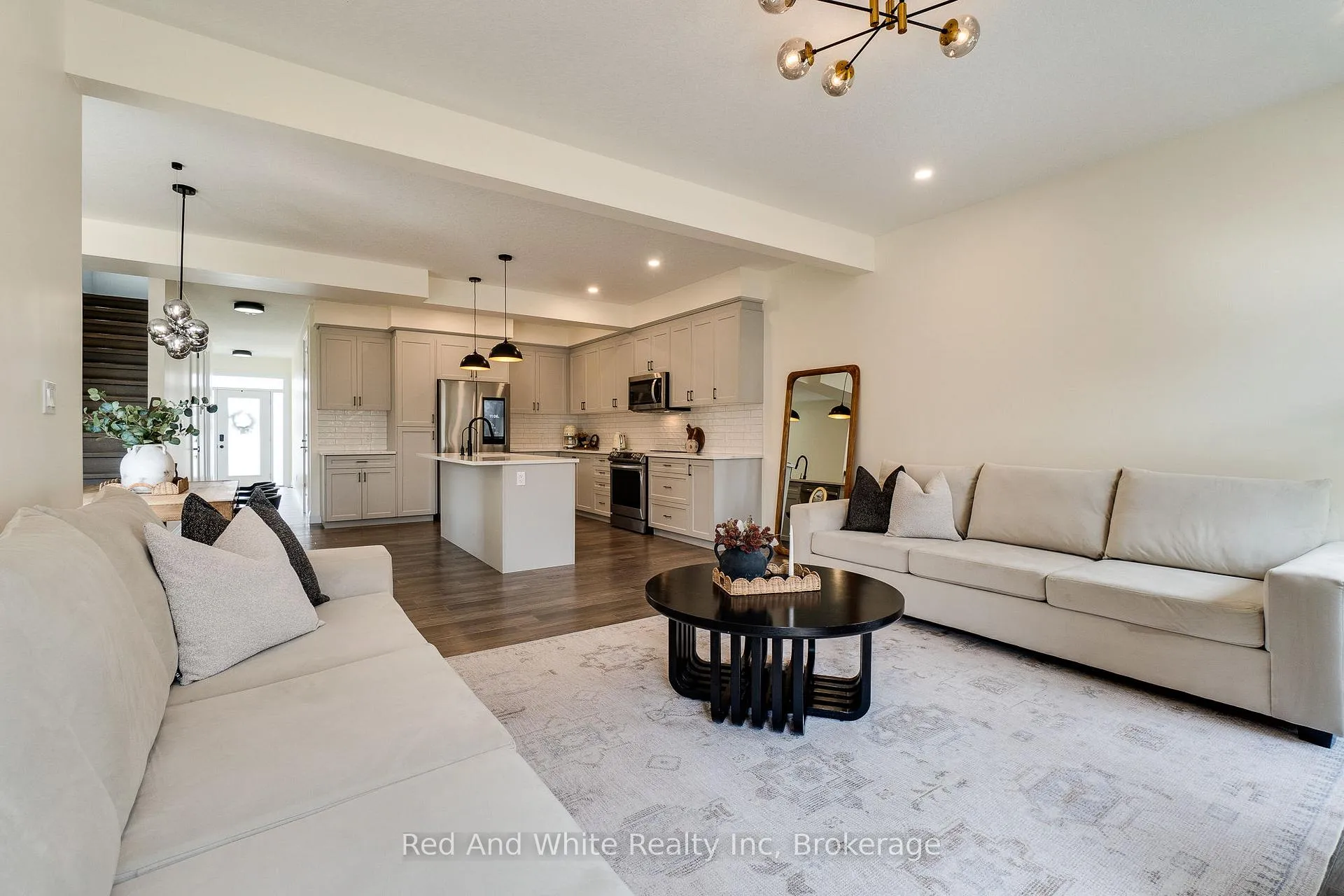 Photo 9 of 126 Forest Creek Drive, Kitchener — HOMEH
