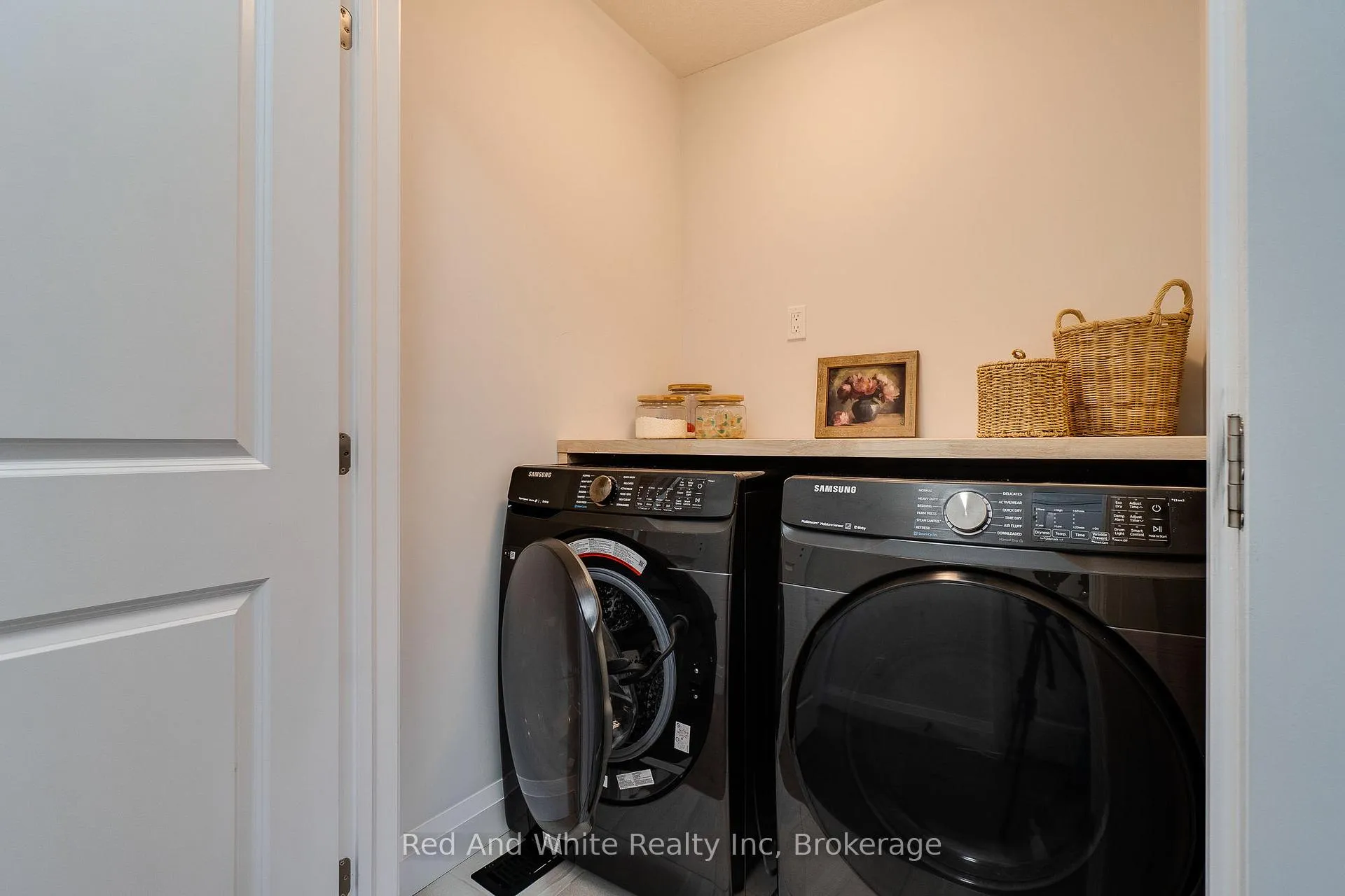 Photo 27 of 126 Forest Creek Drive, Kitchener — HOMEH