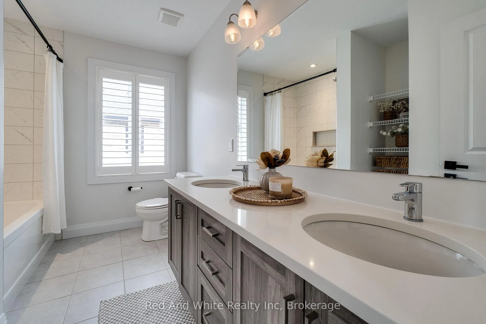 Photo 29 of 126 Forest Creek Drive, Kitchener — HOMEH