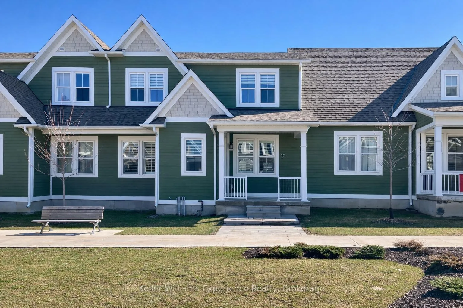 Photo 1 of 10 Danielle Crescent, Midland — HOMEH