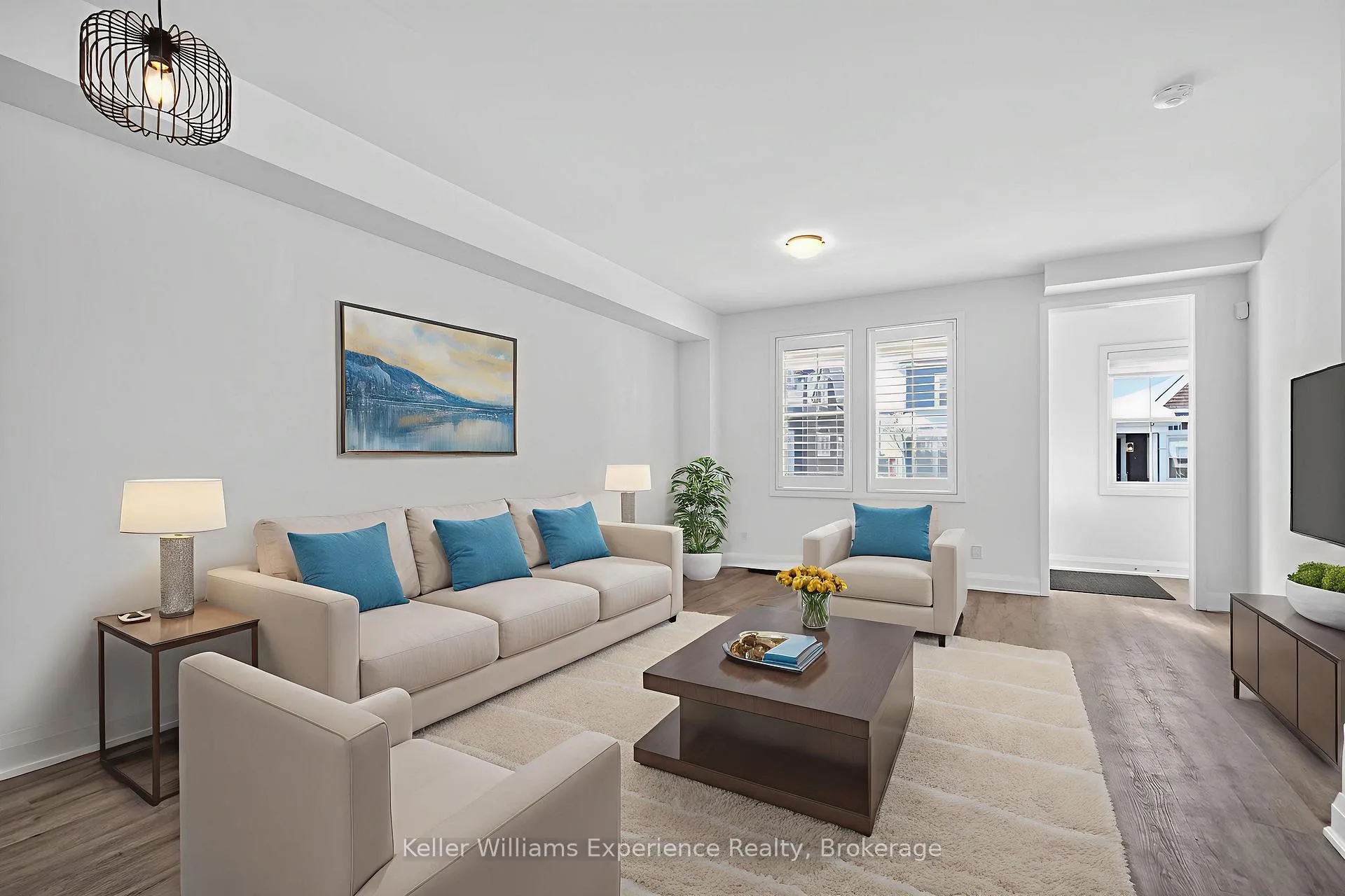 Photo 7 of 10 Danielle Crescent, Midland — HOMEH