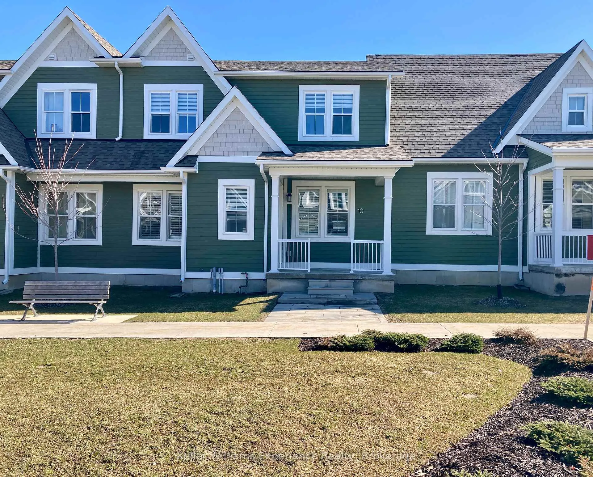 Photo 21 of 10 Danielle Crescent, Midland — HOMEH