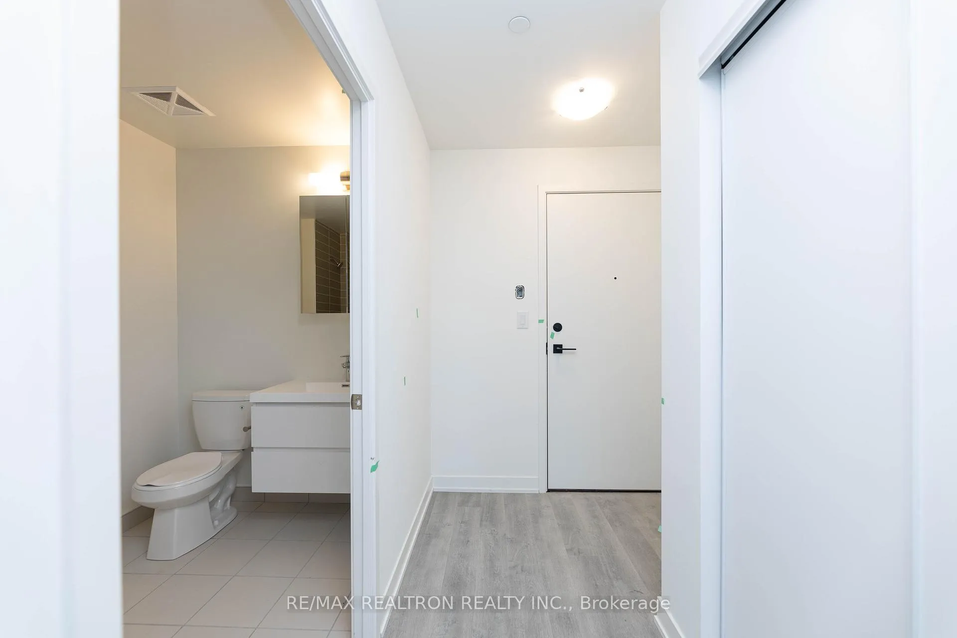 Photo 3 of Unit 1301A, 8119 Birchmount Road, Markham, Unionville — HOMEH