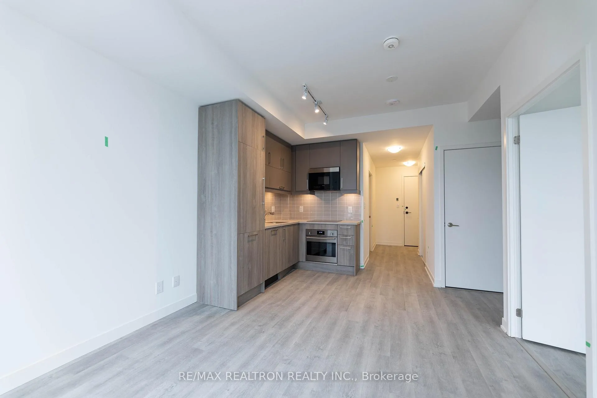 Photo 9 of Unit 1301A, 8119 Birchmount Road, Markham, Unionville — HOMEH