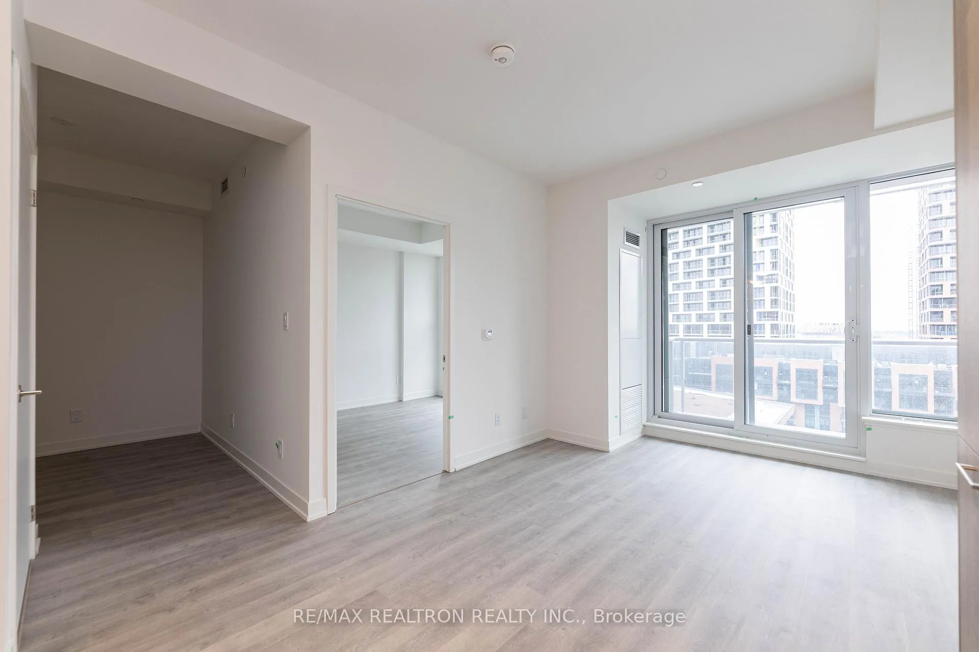Photo 11 of Unit 1301A, 8119 Birchmount Road, Markham, Unionville — HOMEH