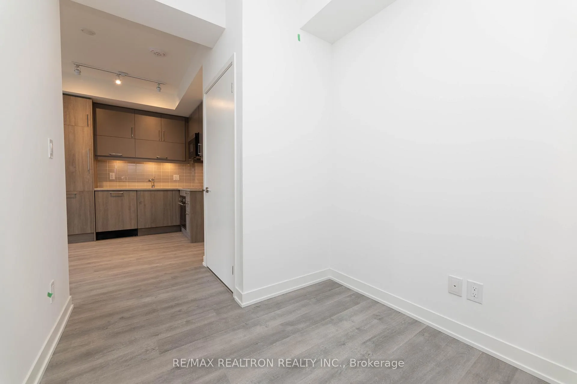 Photo 13 of Unit 1301A, 8119 Birchmount Road, Markham, Unionville — HOMEH