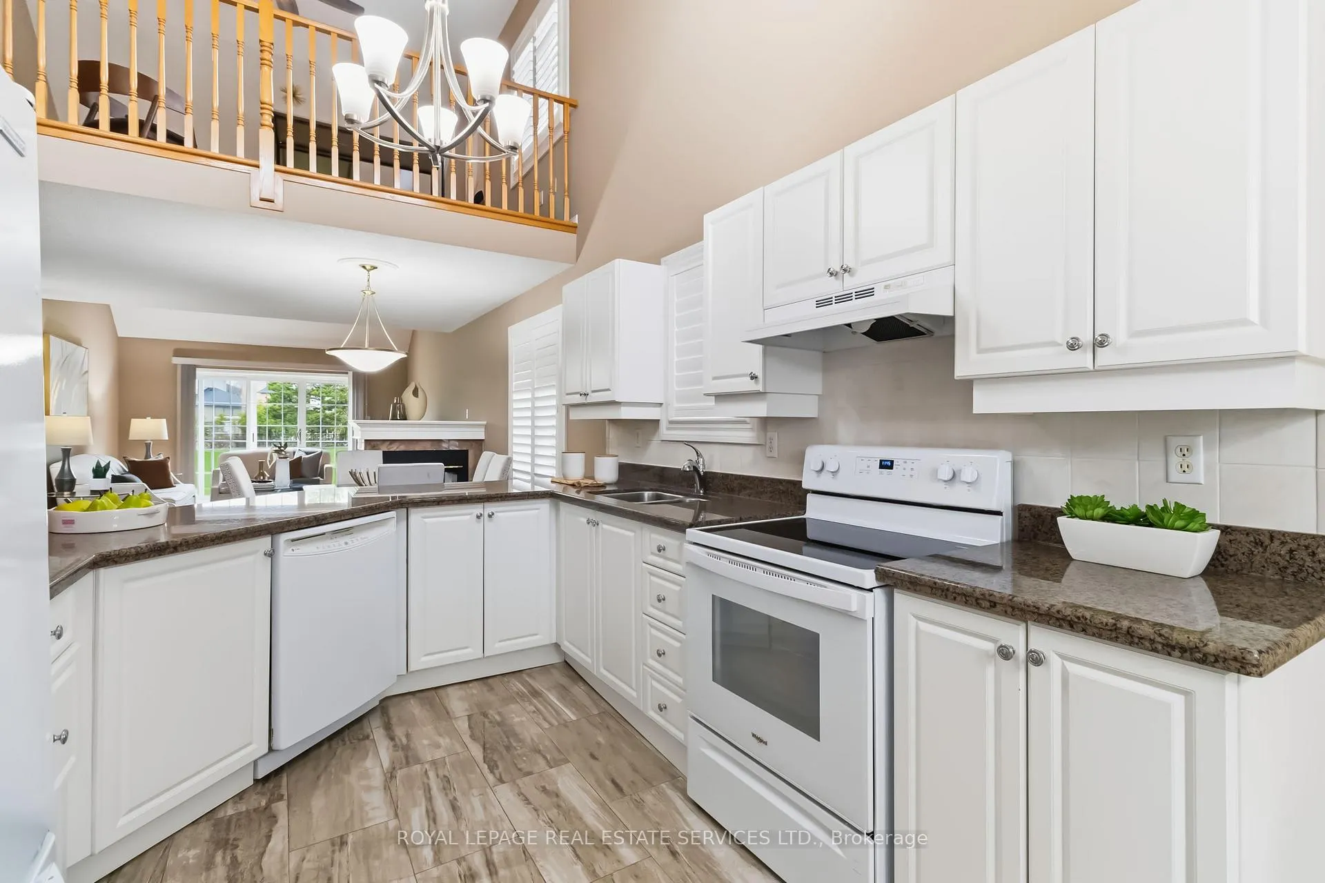 Photo 13 of Unit 17, 4275 Millcroft Park Drive, Burlington, Rose — HOMEH