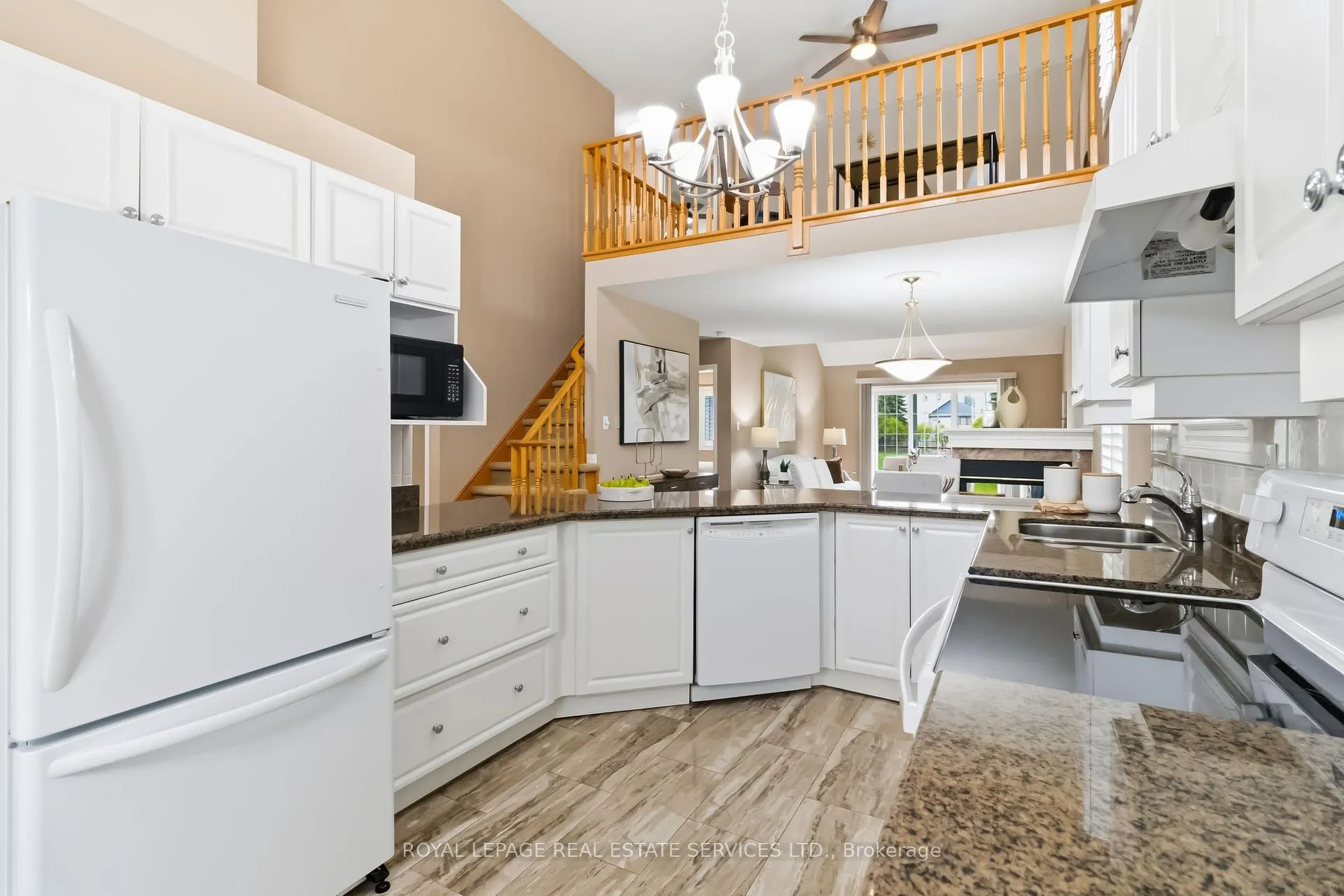 Photo 14 of Unit 17, 4275 Millcroft Park Drive, Burlington, Rose — HOMEH