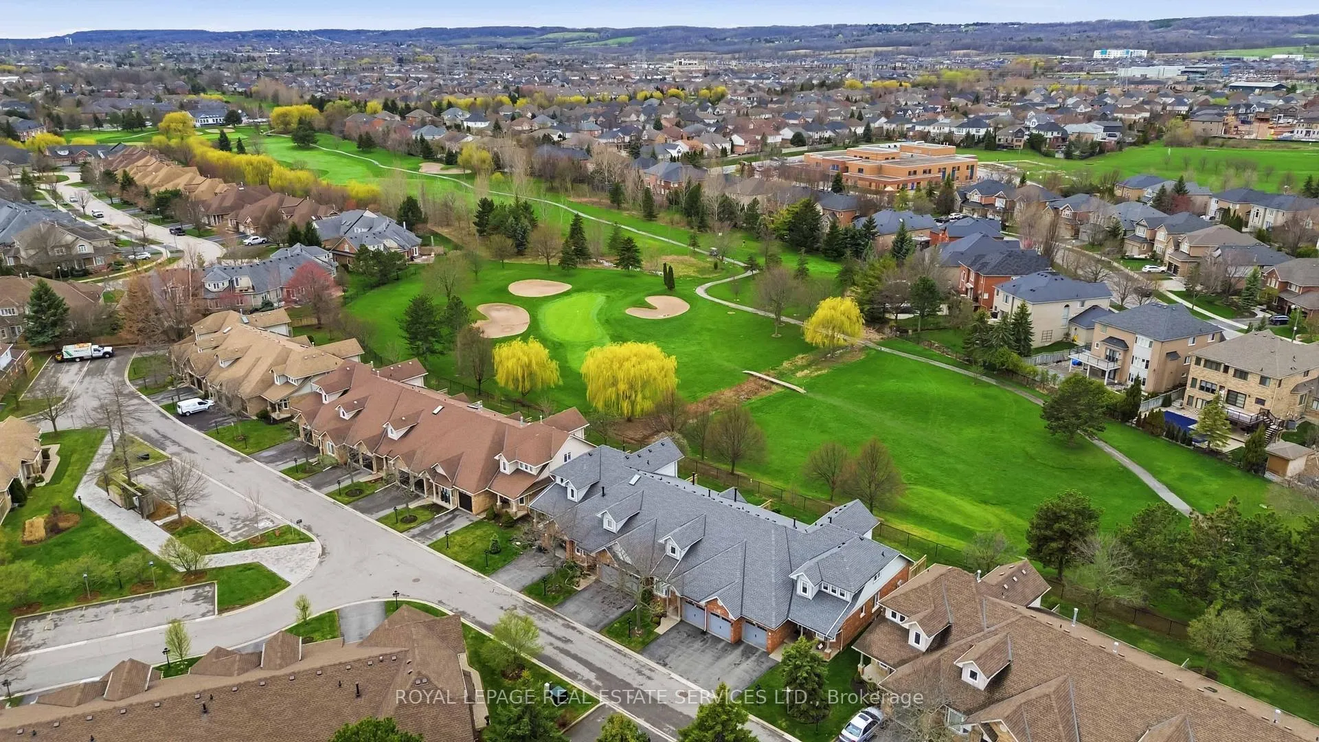 Photo 42 of Unit 17, 4275 Millcroft Park Drive, Burlington, Rose — HOMEH
