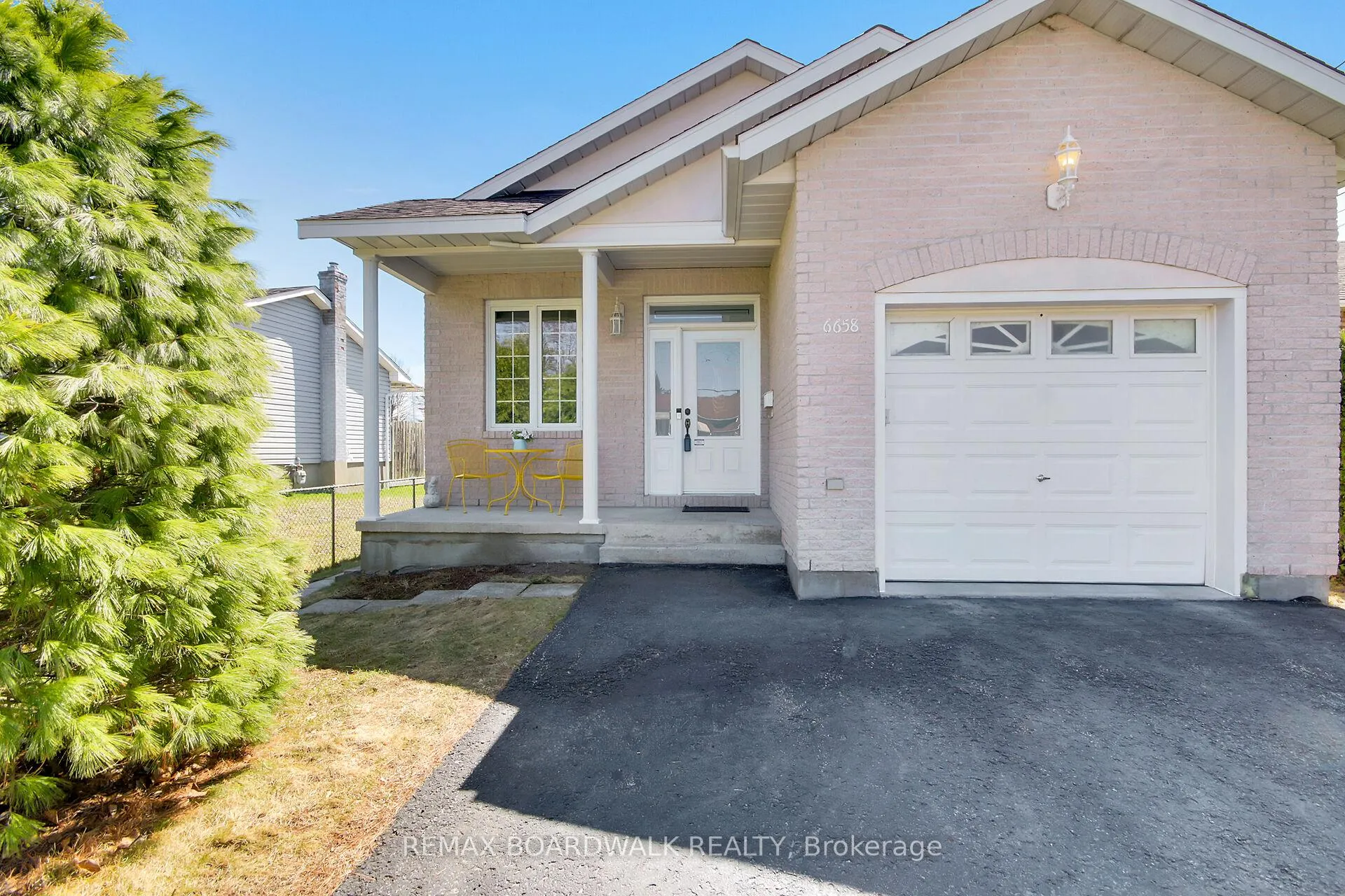 Photo 1 of 6658 Benoit Street, Ottawa, Chateauneuf — HOMEH