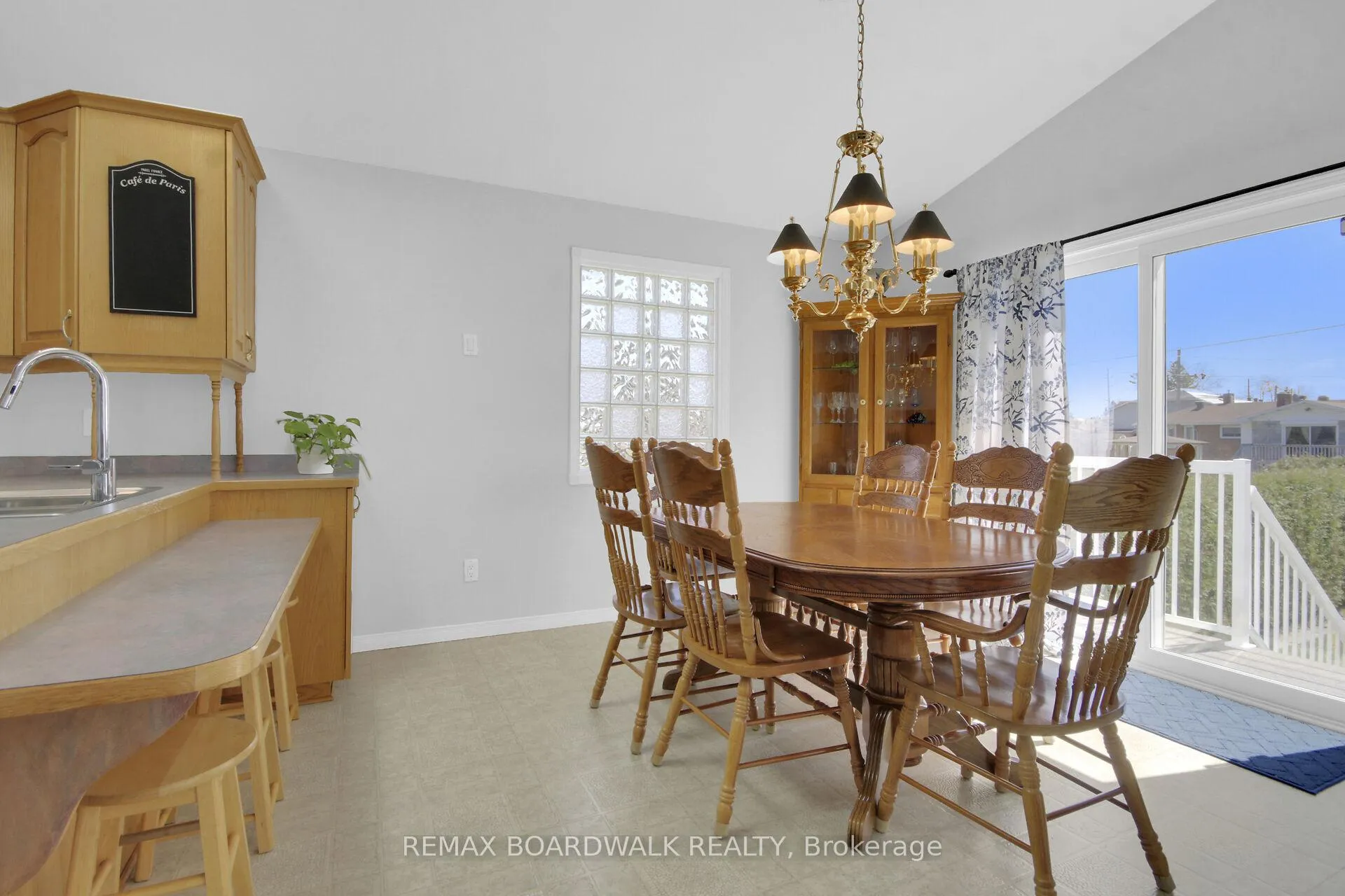 Photo 12 of 6658 Benoit Street, Ottawa, Chateauneuf — HOMEH