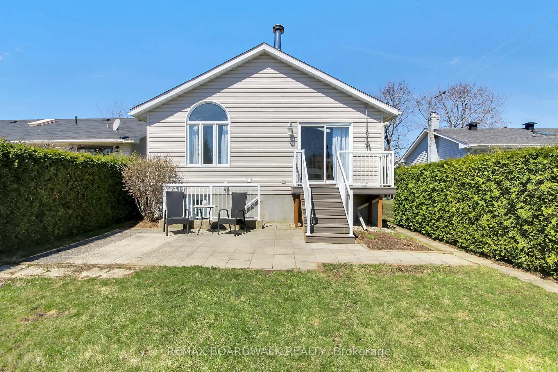 Photo 33 of 6658 Benoit Street, Ottawa, Chateauneuf — HOMEH