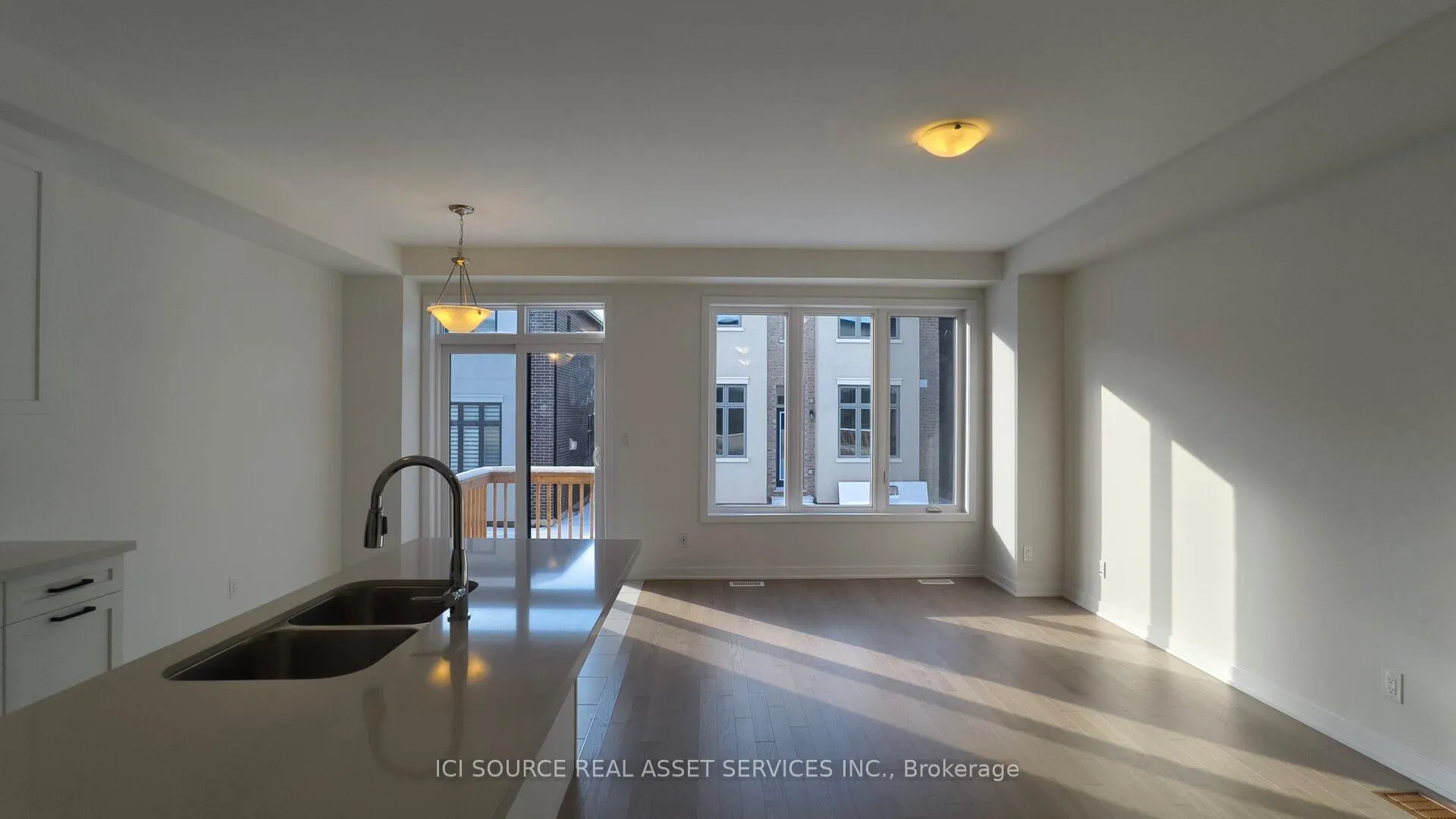 Photo 2 of 30 Freeman Williams Street, Markham, Angus Glen — HOMEH