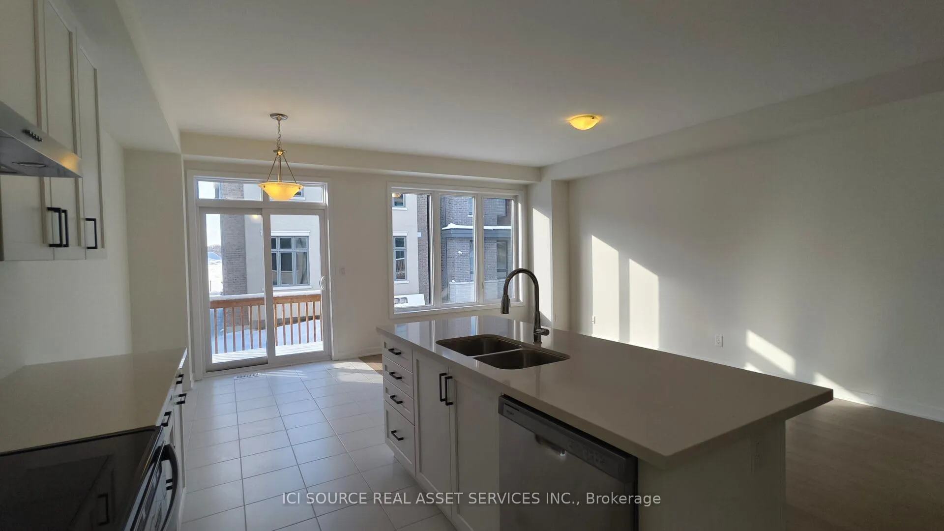 Photo 6 of 30 Freeman Williams Street, Markham, Angus Glen — HOMEH