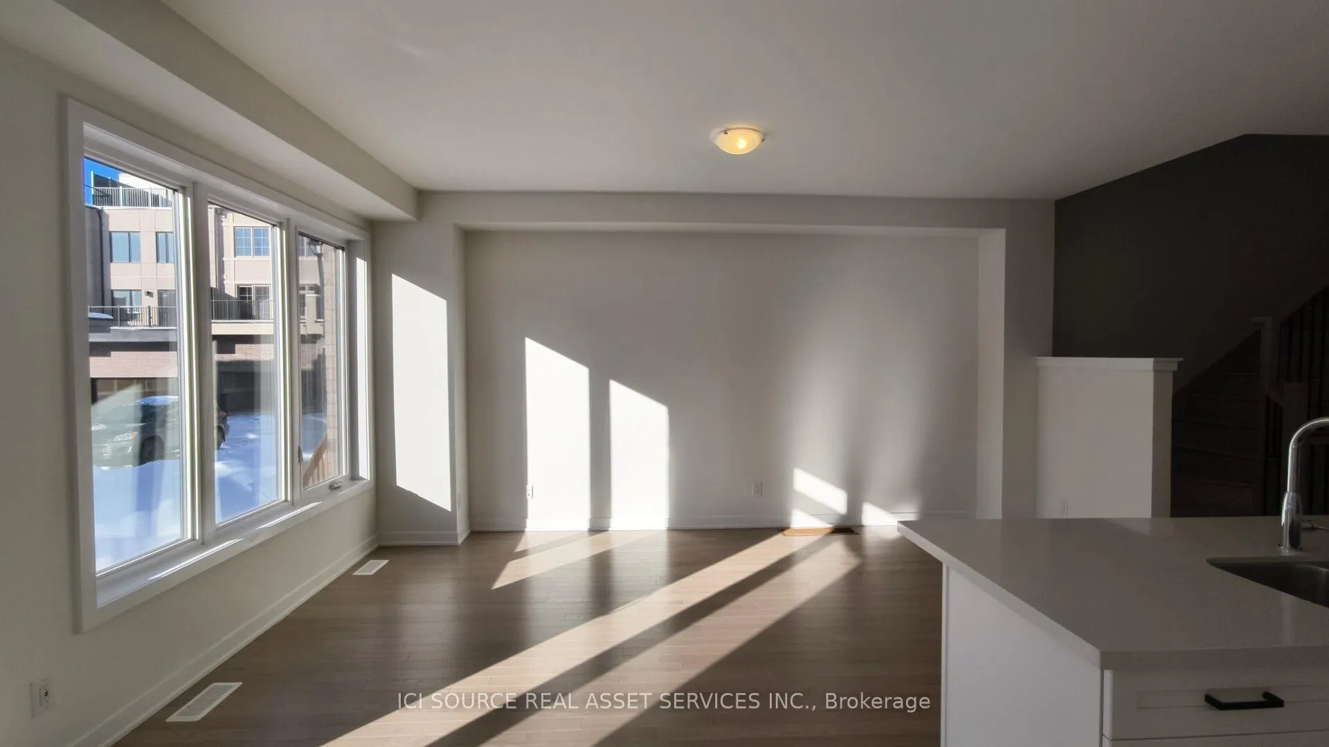 Photo 8 of 30 Freeman Williams Street, Markham, Angus Glen — HOMEH