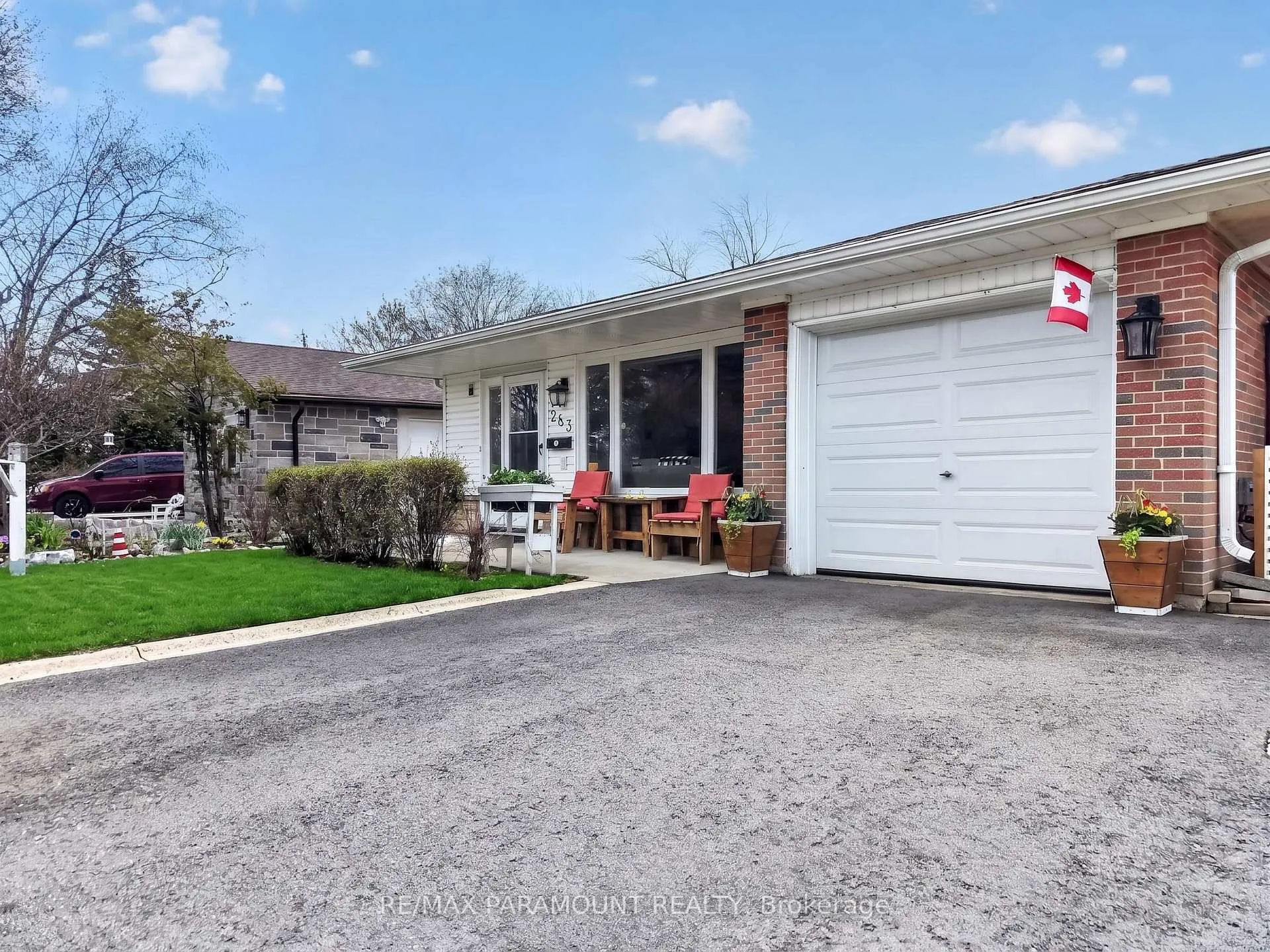 Photo 4 of 263 Bartley Bull Parkway, Brampton, Brampton East — HOMEH