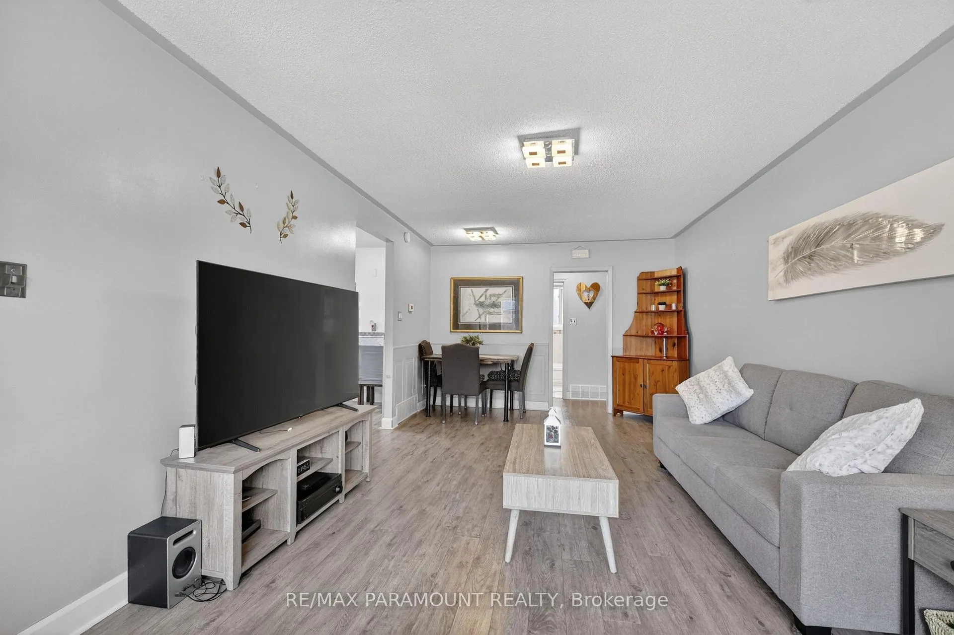 Photo 9 of 263 Bartley Bull Parkway, Brampton, Brampton East — HOMEH