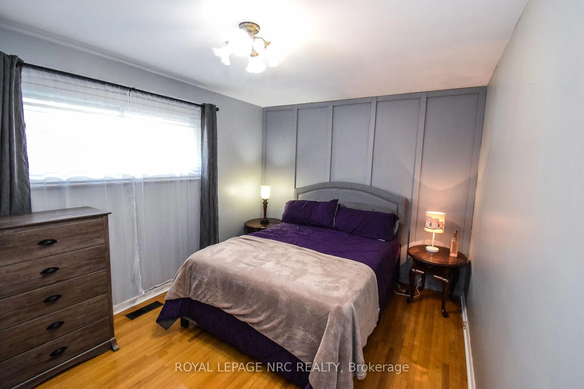 Photo 20 of 11 Grosvenor Street, St. Catharines, Bunting/Linwell — HOMEH