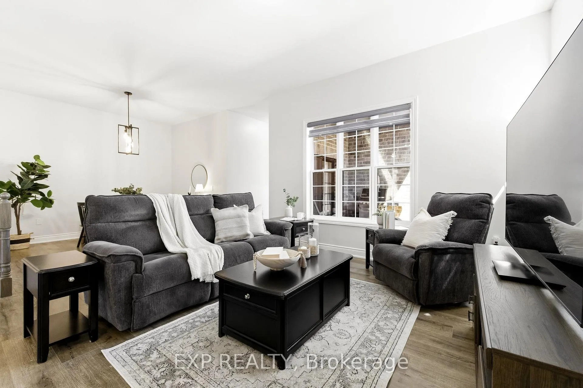 Photo 21 of 726 Elmer Hutton Street, Cobourg — HOMEH