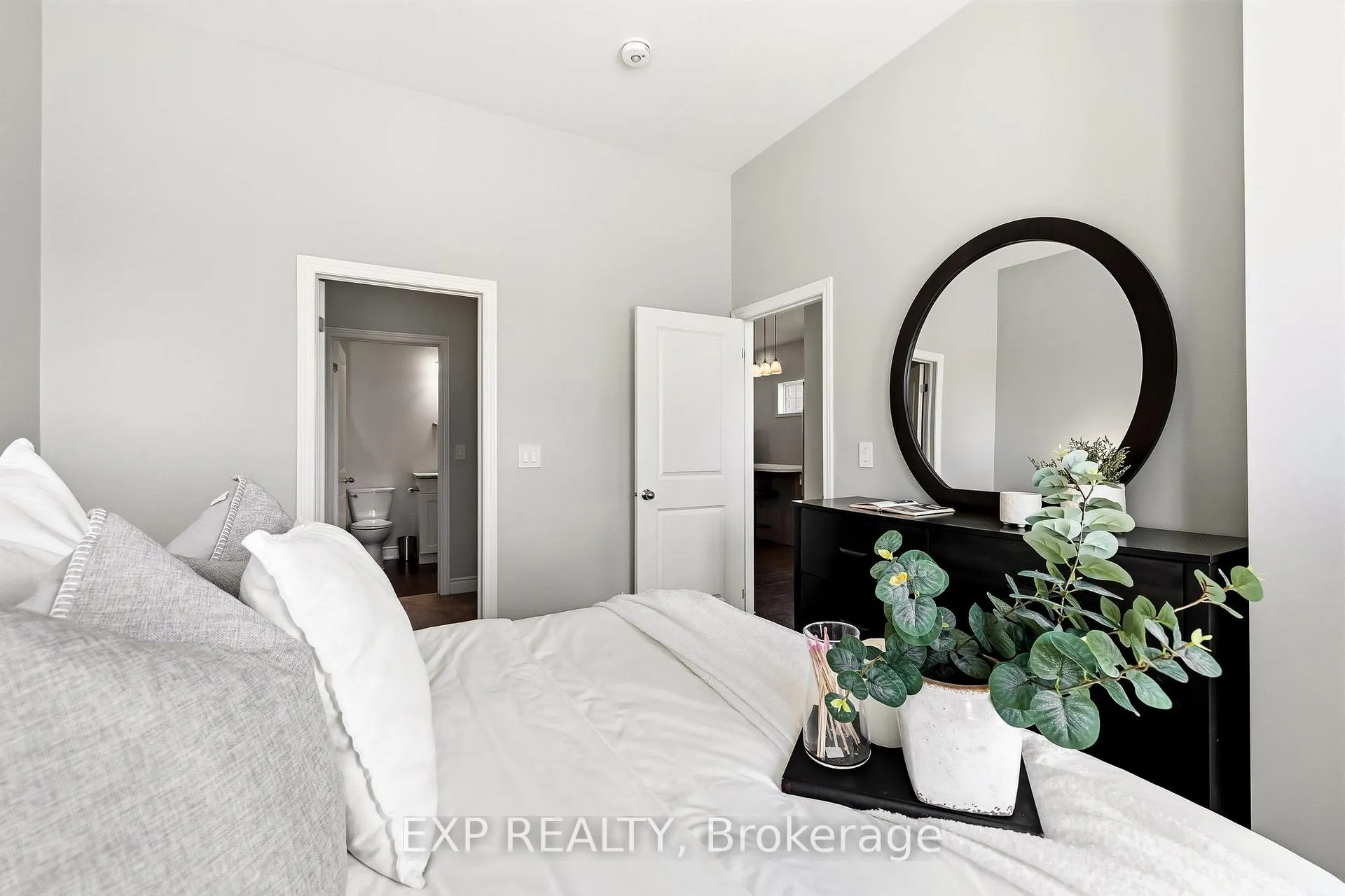 Photo 23 of 726 Elmer Hutton Street, Cobourg — HOMEH