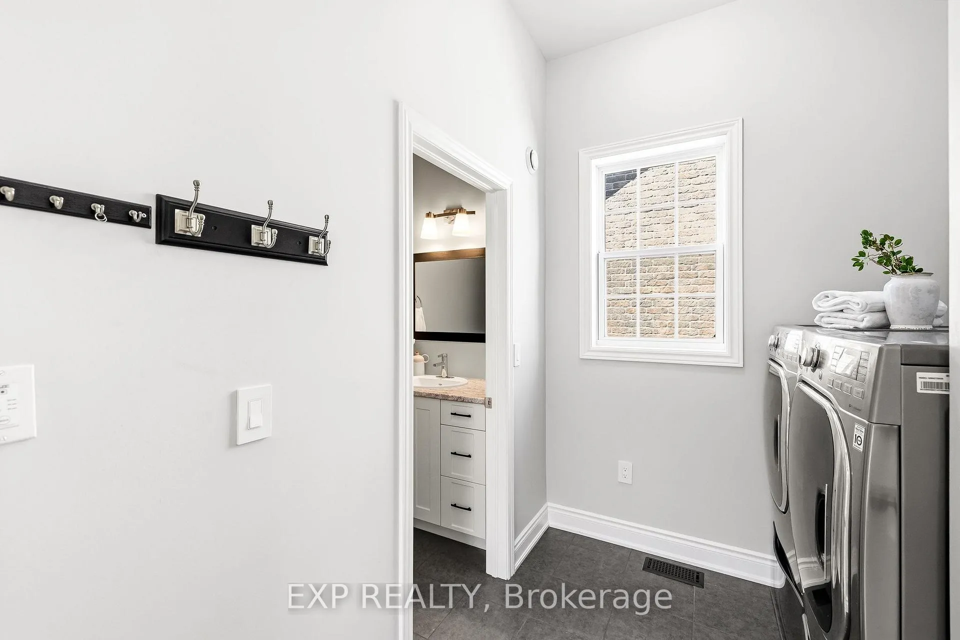 Photo 27 of 726 Elmer Hutton Street, Cobourg — HOMEH