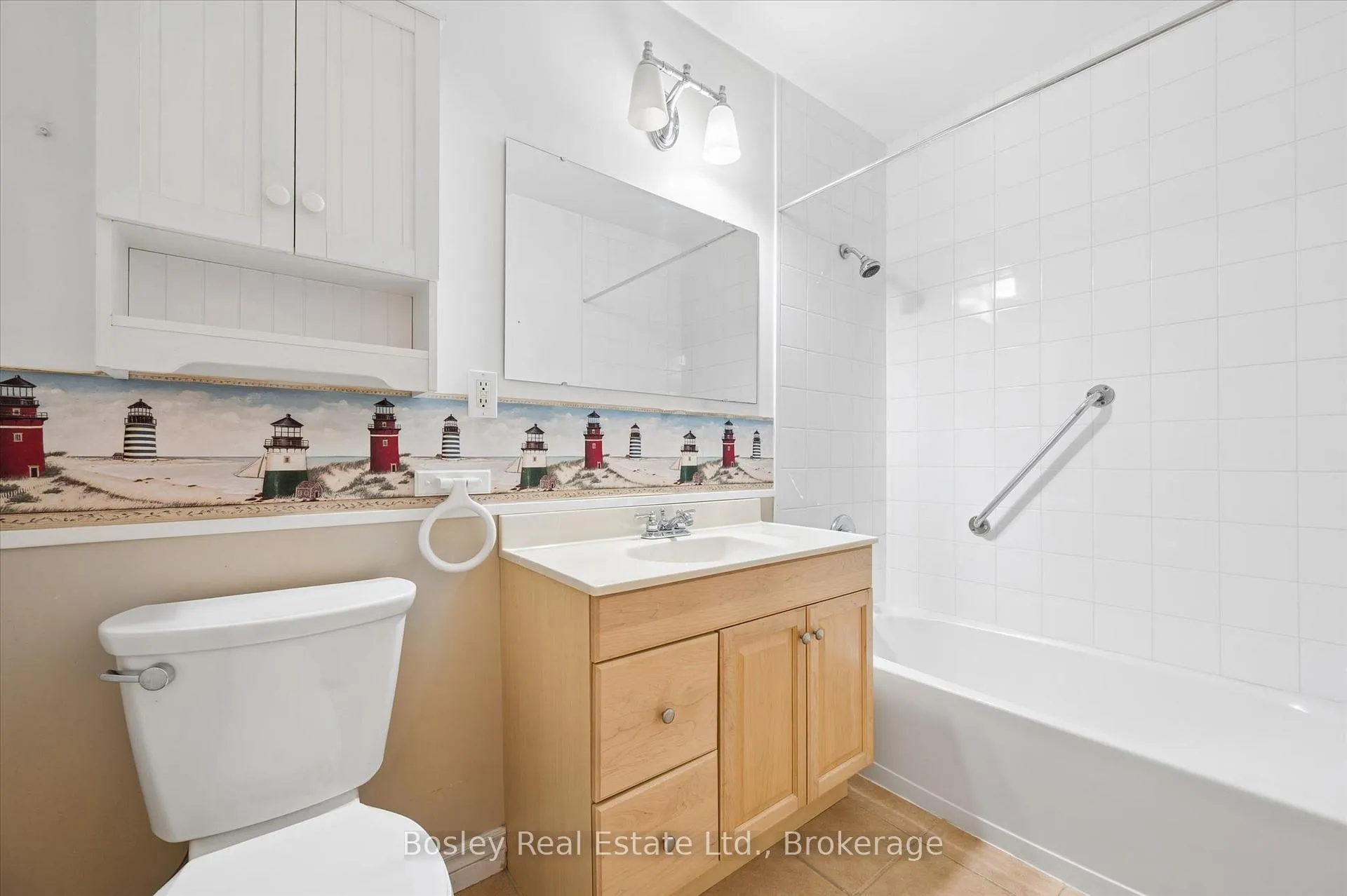 Photo 19 of 30 Stonybrook Drive, Kitchener — HOMEH