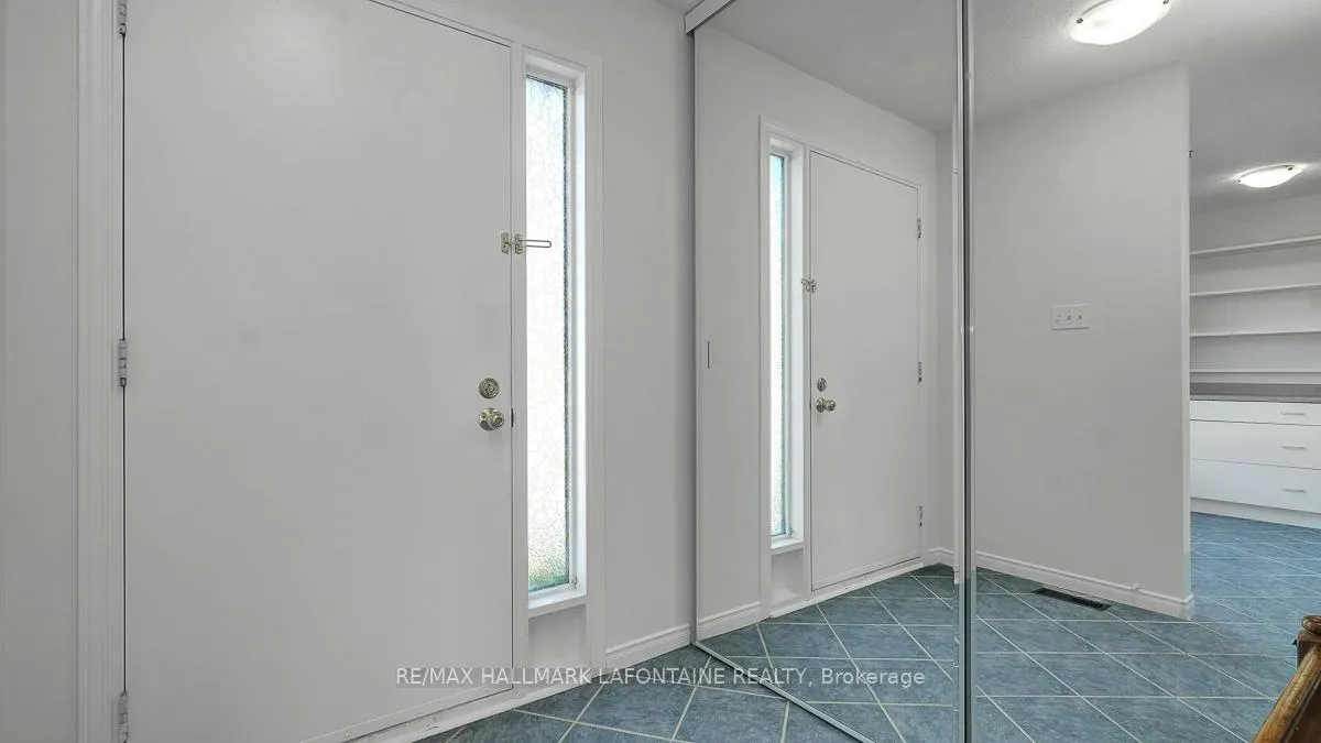 Photo 3 of Unit 46, 890 Cahill Drive W, Ottawa, Hunt Club — HOMEH